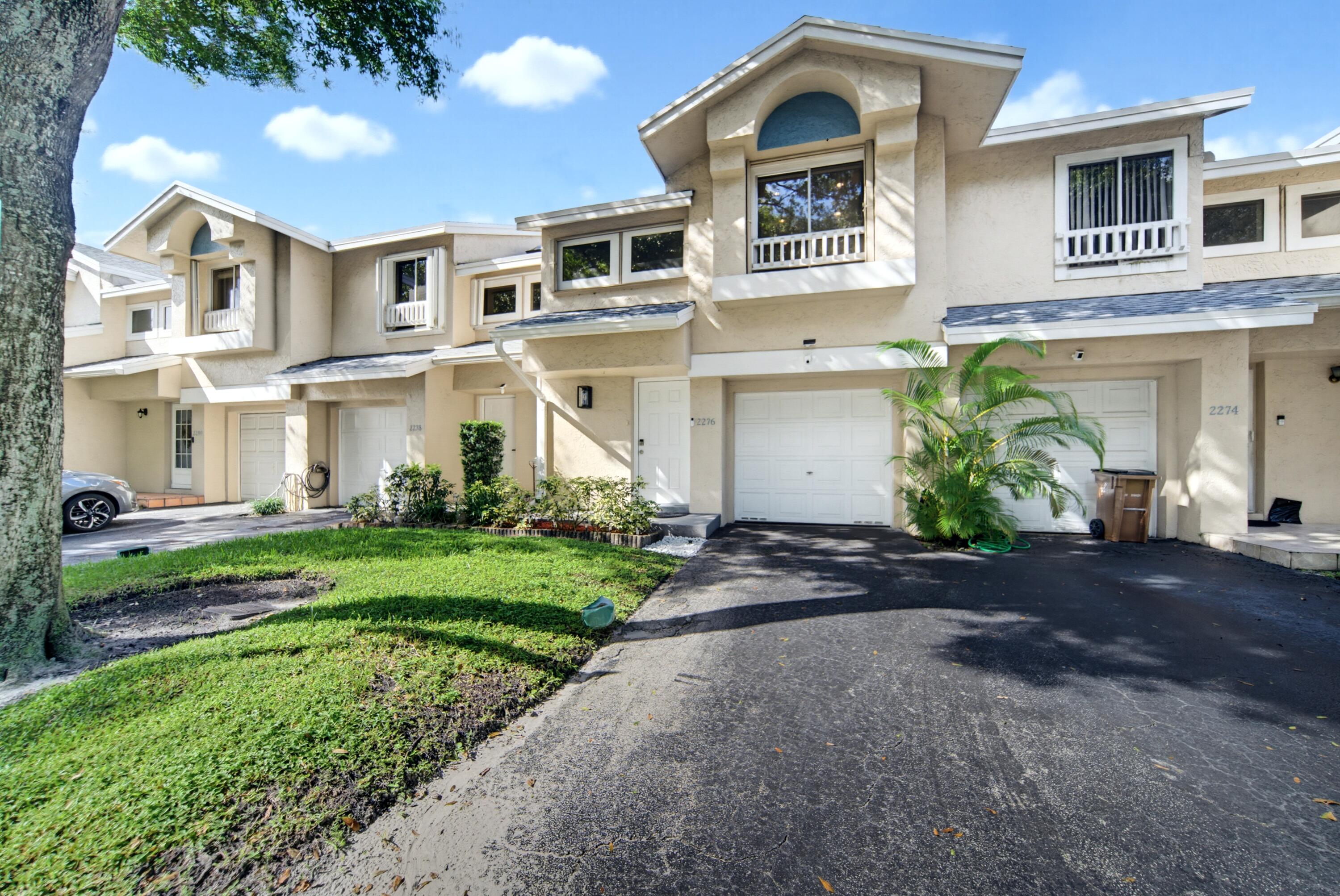 2276 Discovery Circle W 2276 — photo