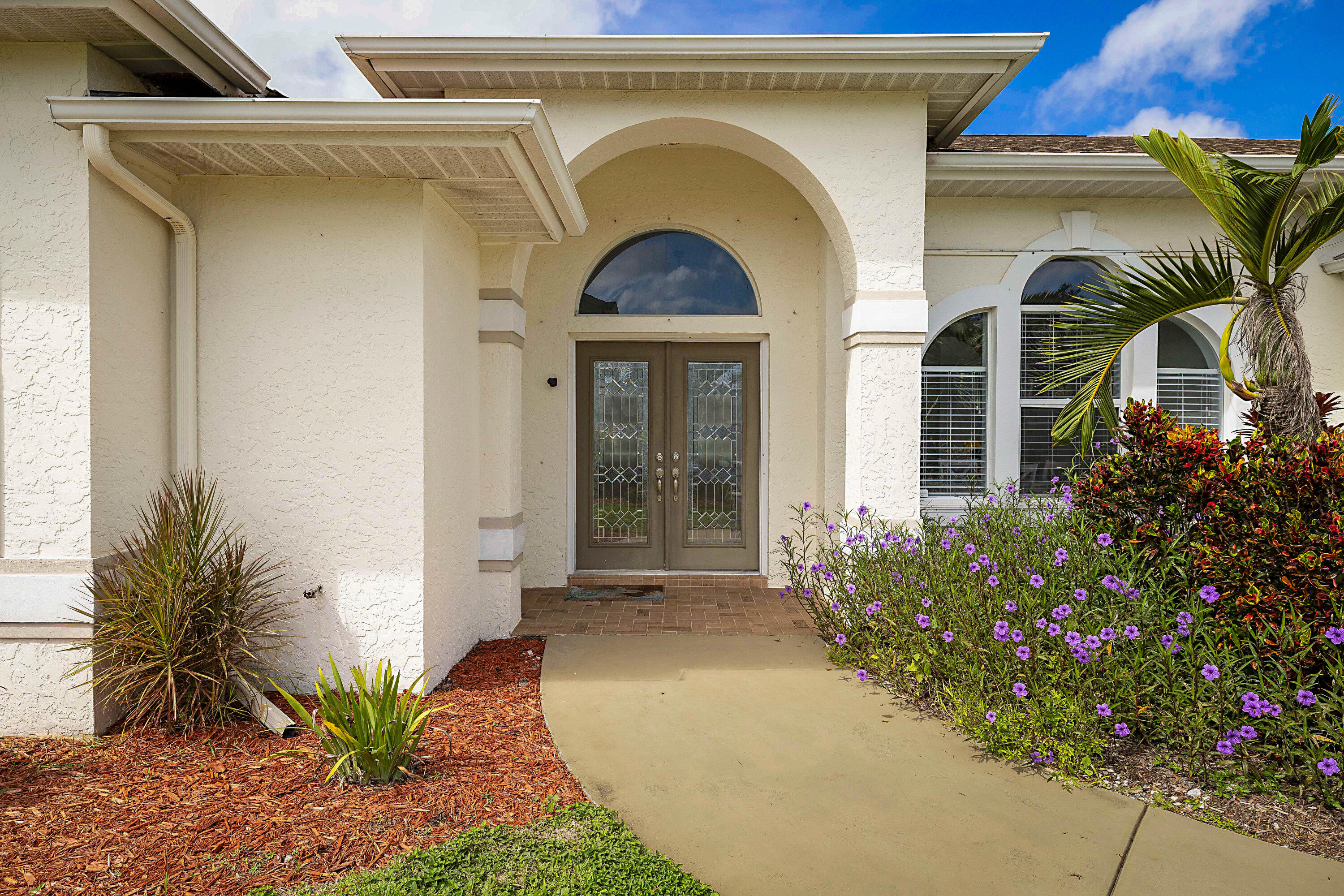3210 SE Otis Lane — photo