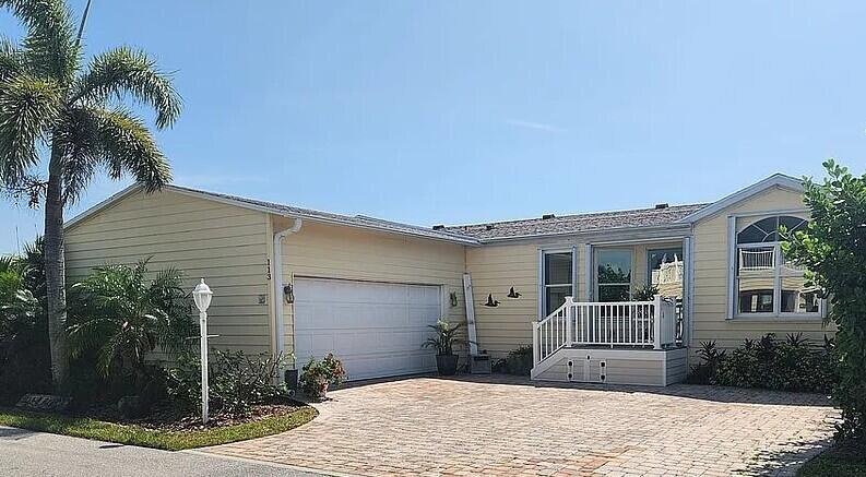 113 E Harbor Drive — photo