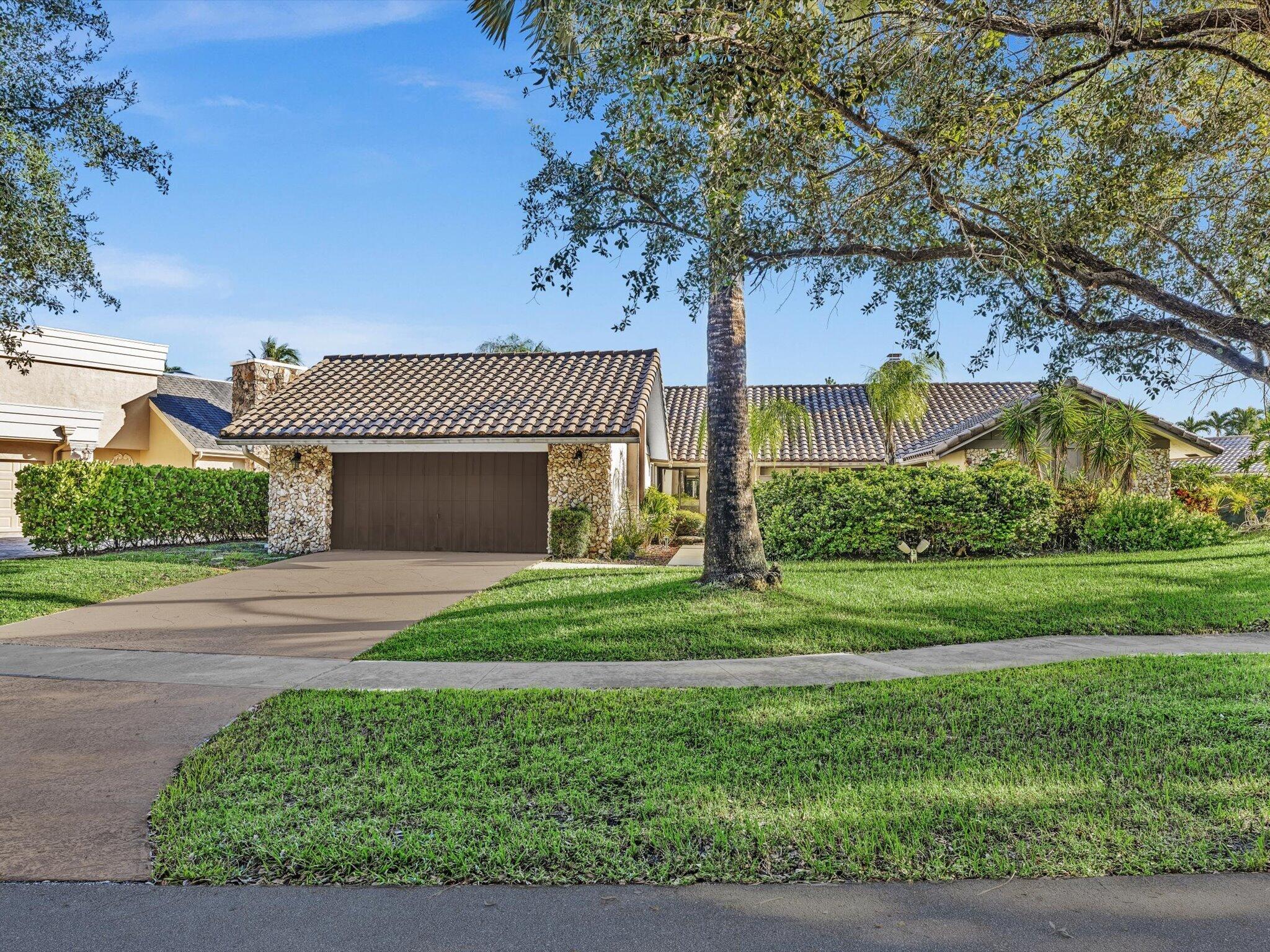 7243 Encina Lane — photo
