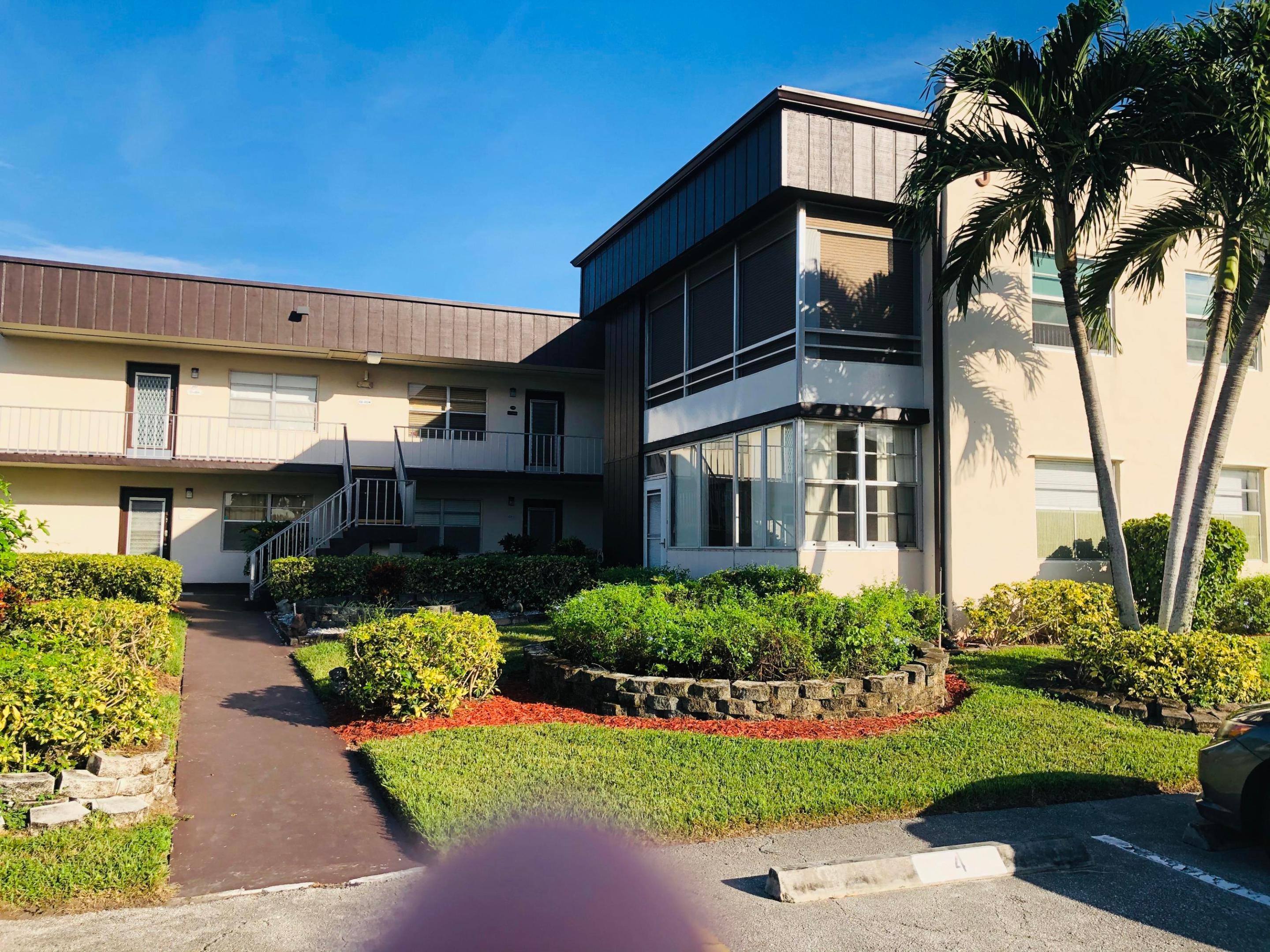 437 Burgundy J N 437 — photo