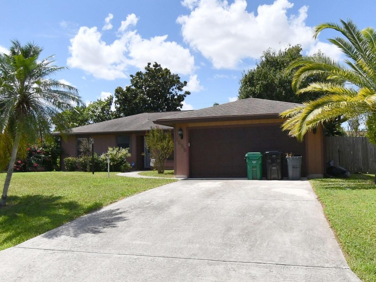 1656 SW Norman Lane — photo