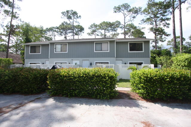 1141 Goldenrod Road — photo