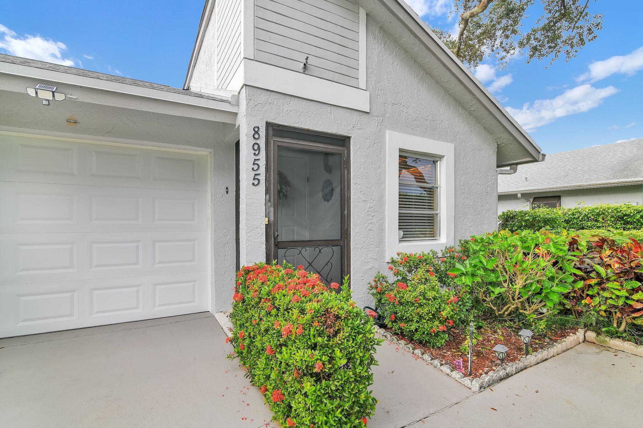 8955 Sunscape Lane — photo