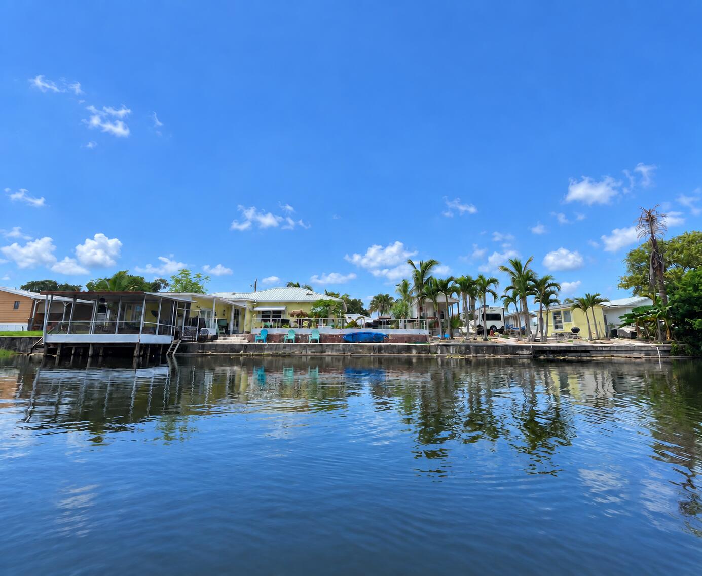 1099 7th Street — photo