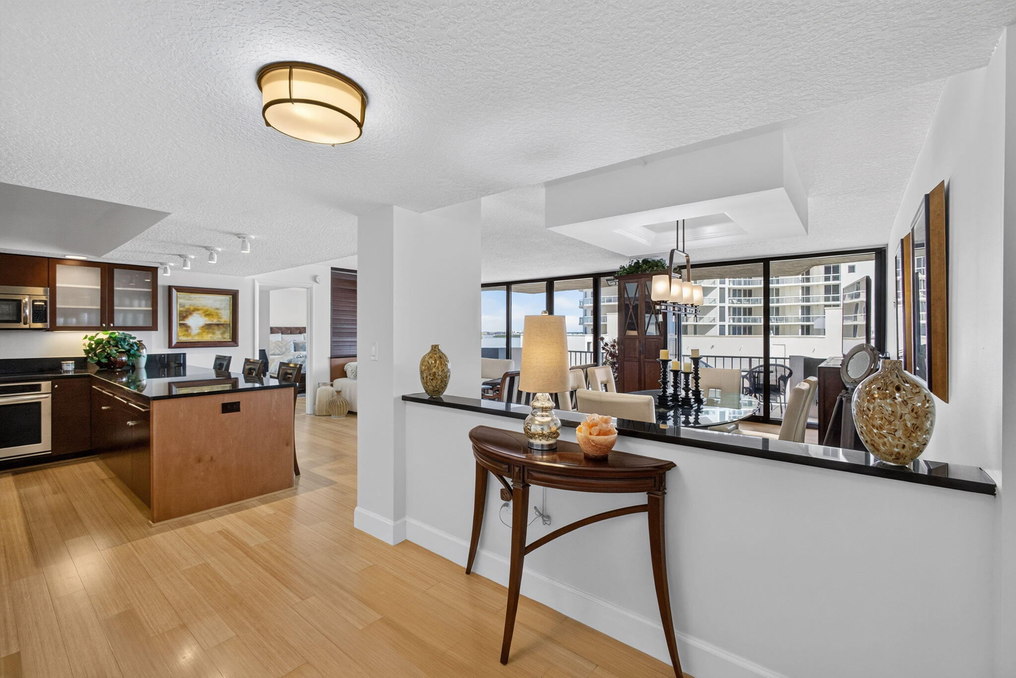 4200 N Ocean Drive 1-905 — photo