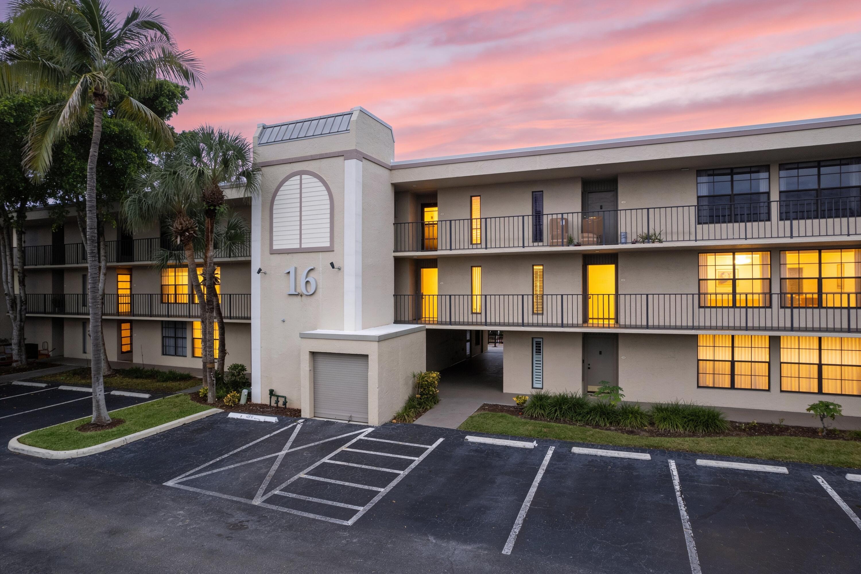 16 Royal Palm Way 205 — photo