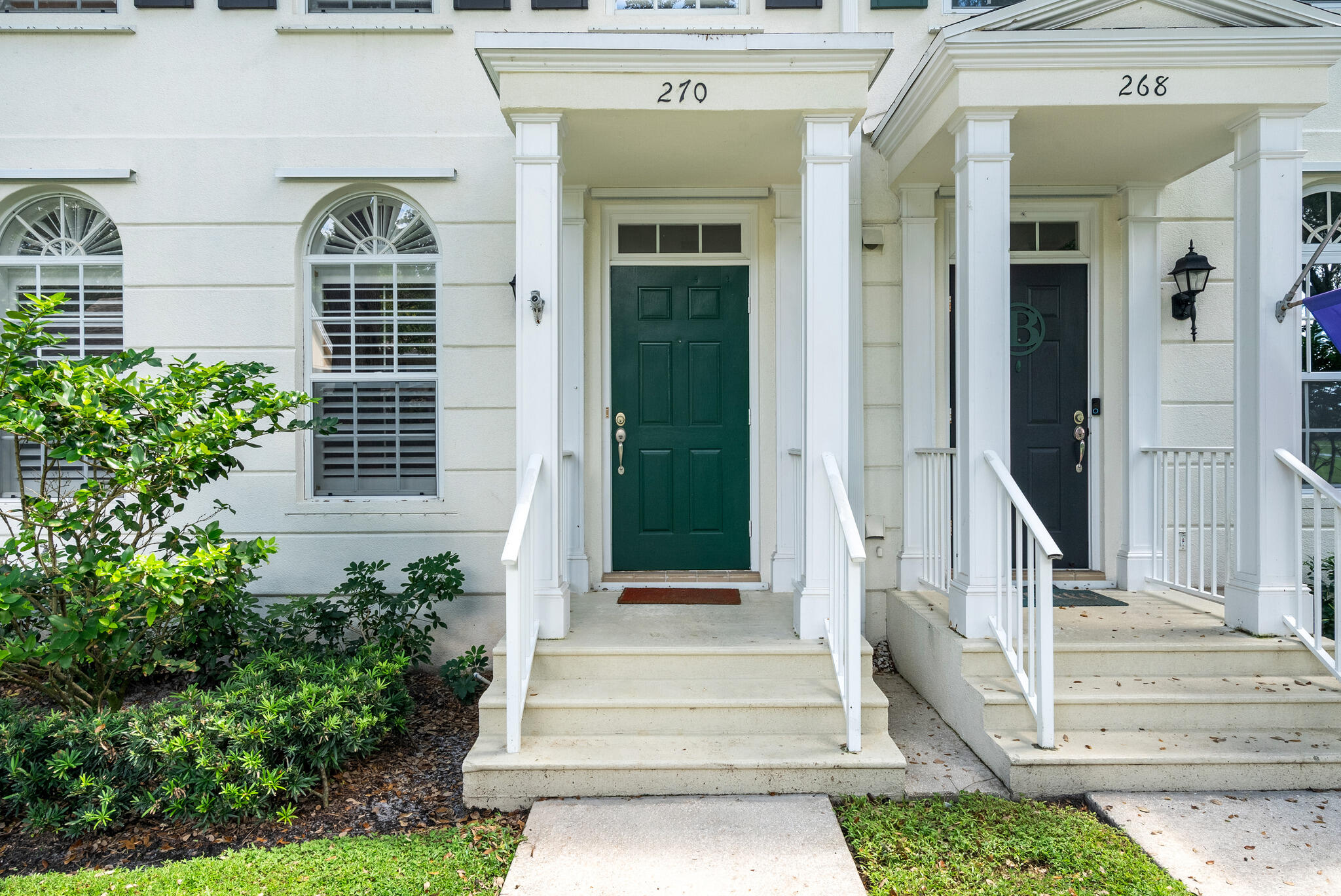 270 Murray Court — photo