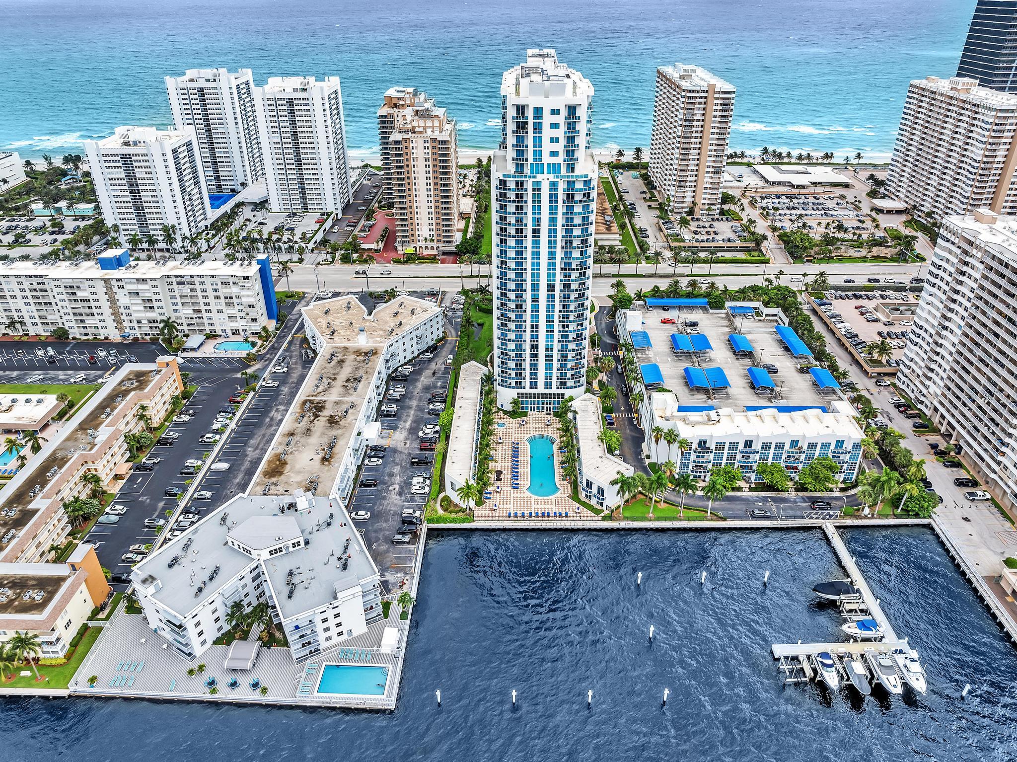1945 S Ocean Drive Unit 502 — photo