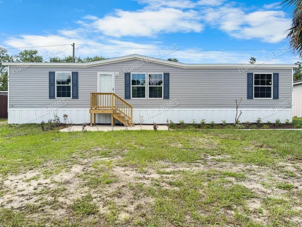 4504 SE 23rd Court — photo