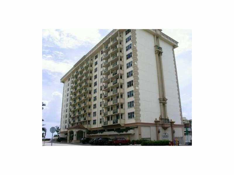 9195 Collins Avenue 709 — photo