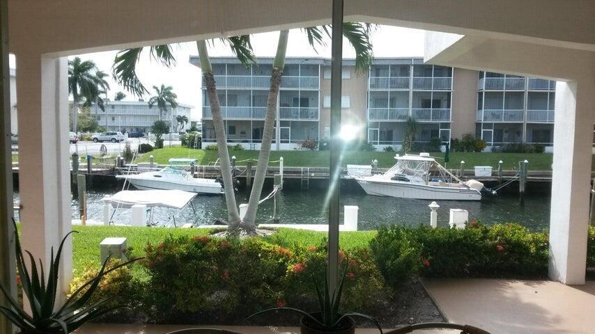 110 Shore Court 111B — photo