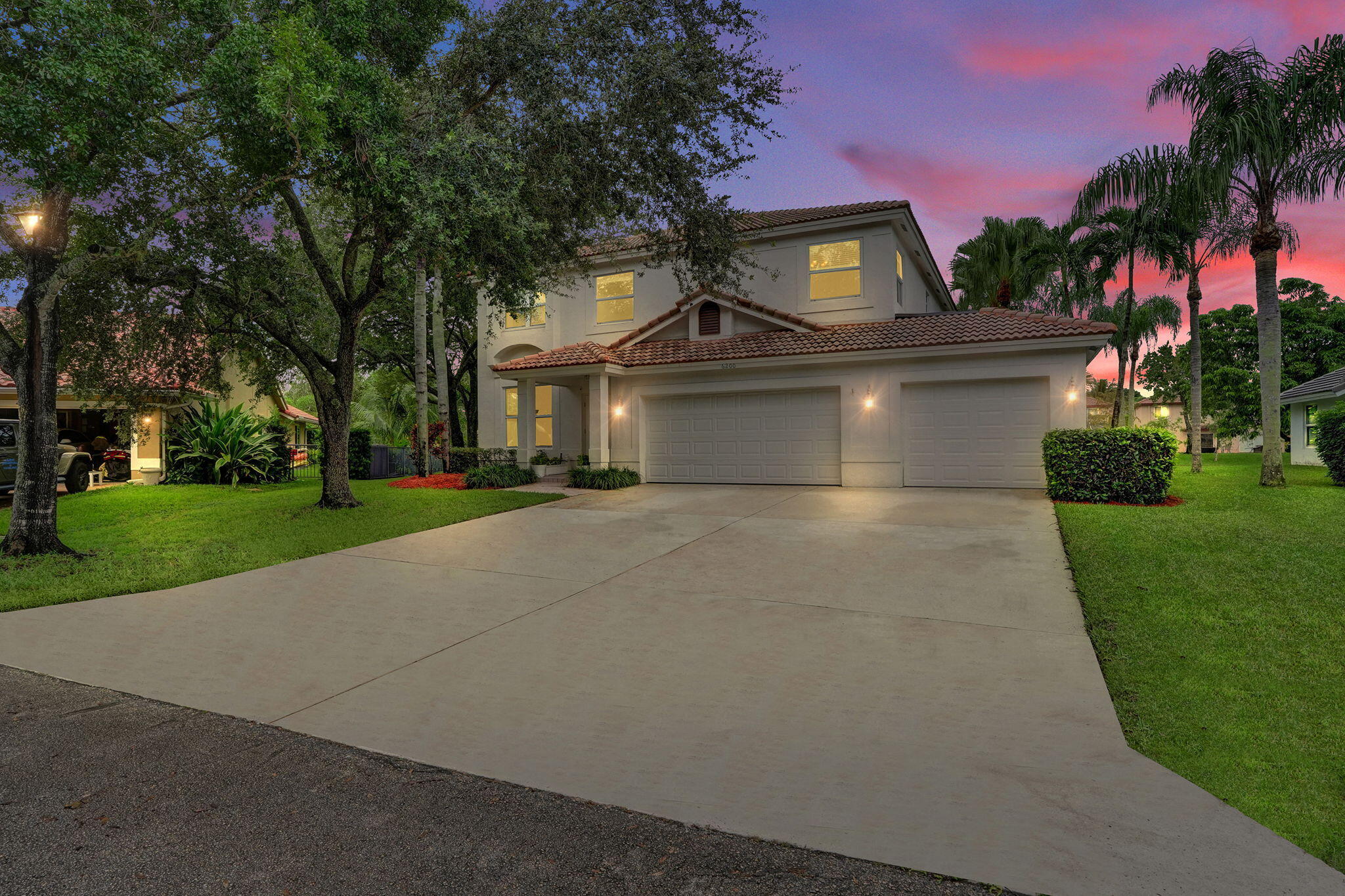 6200 NW 42nd Court — photo
