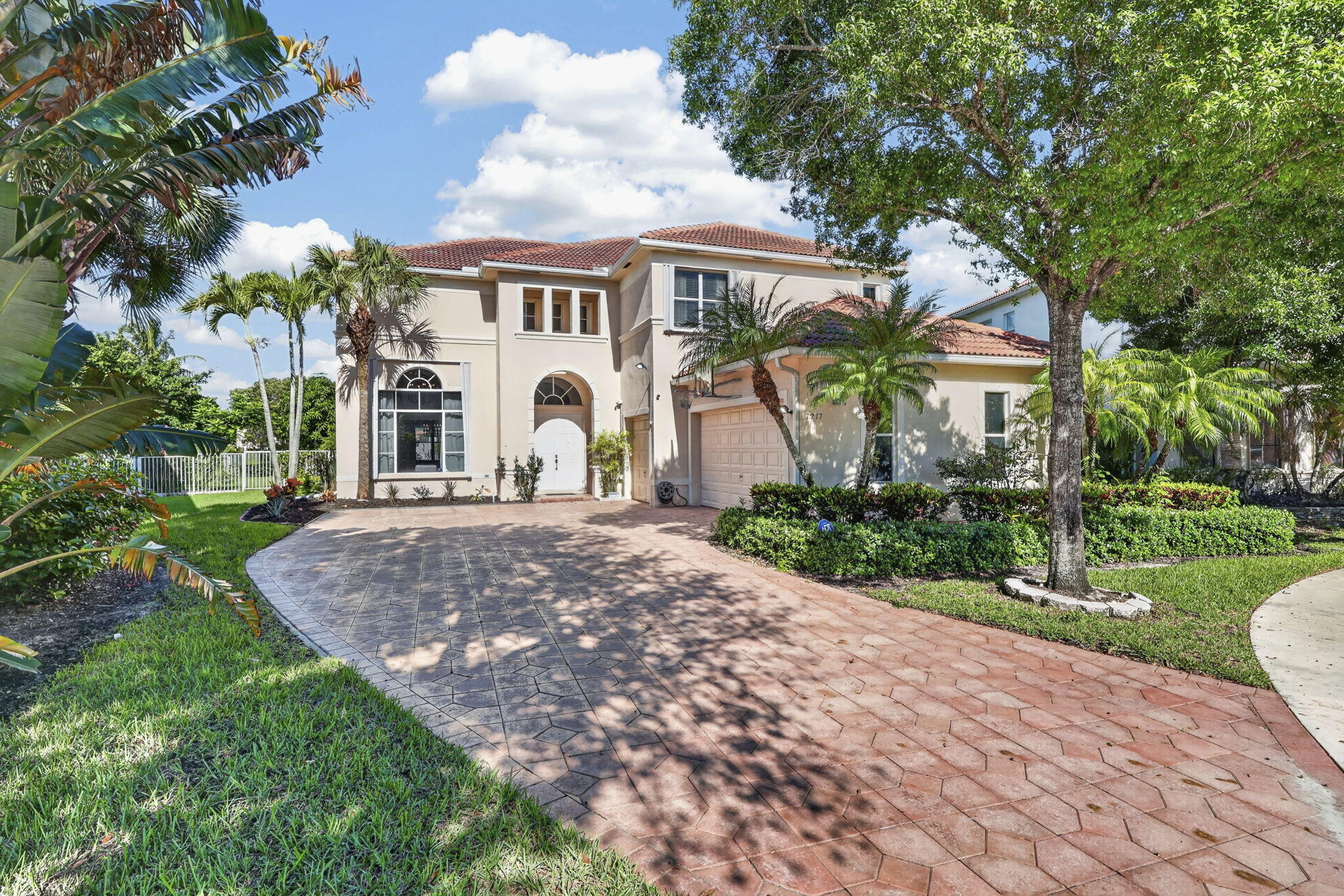 1217 Creekside Drive — photo
