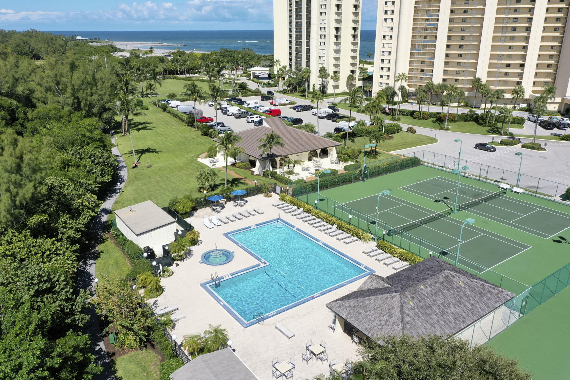 100 Ocean Trail Way 1008 — photo
