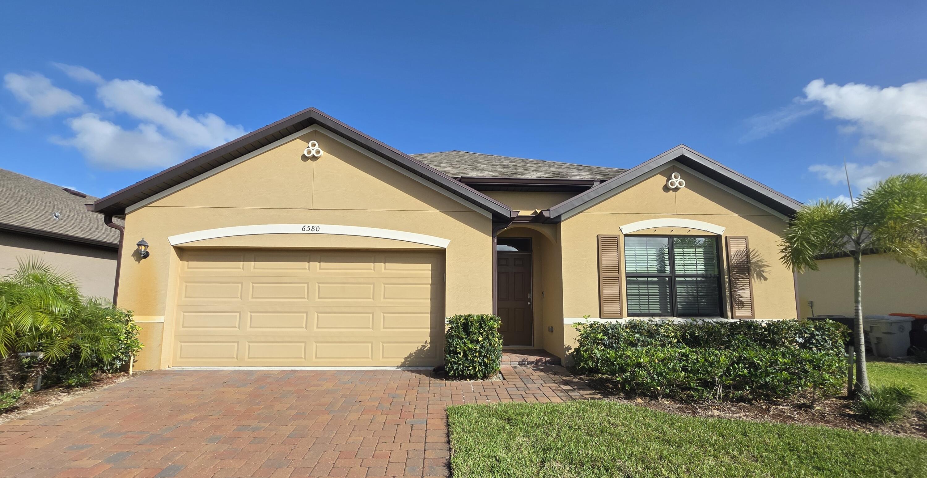 6580 Canterbridge Drive — photo