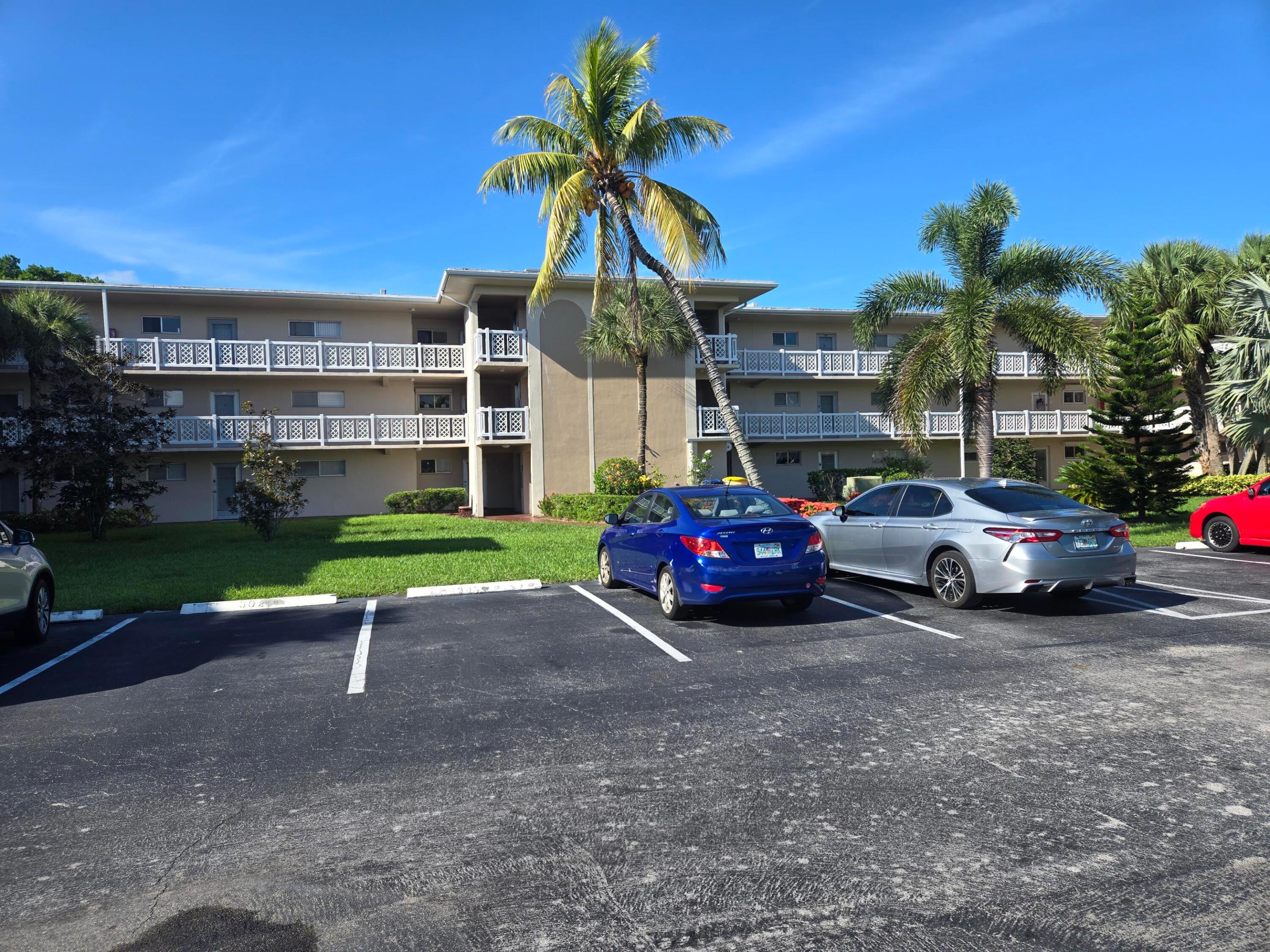 2682 Garden Drive S 304 — photo
