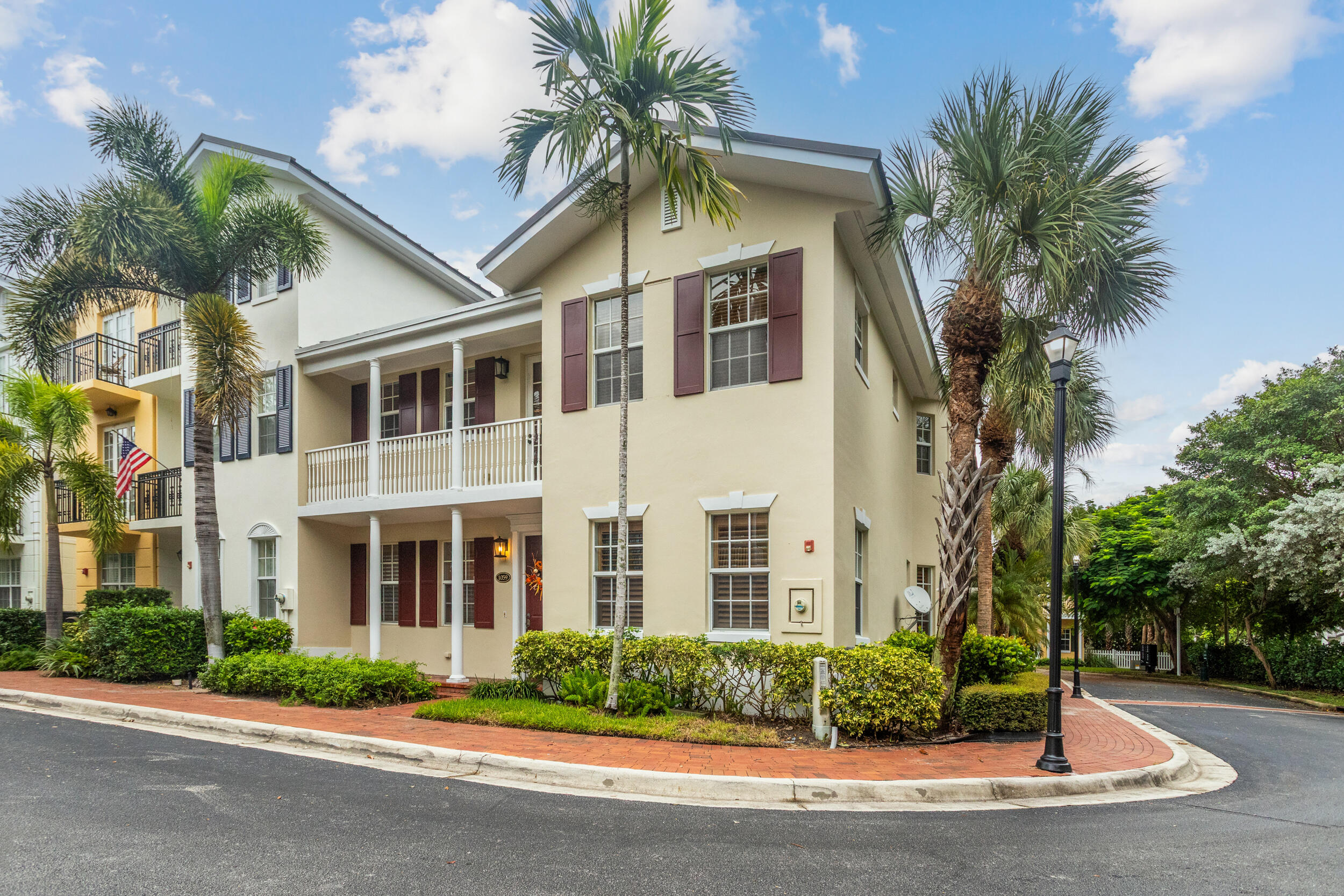 1059 W Heritage Club Circle — photo
