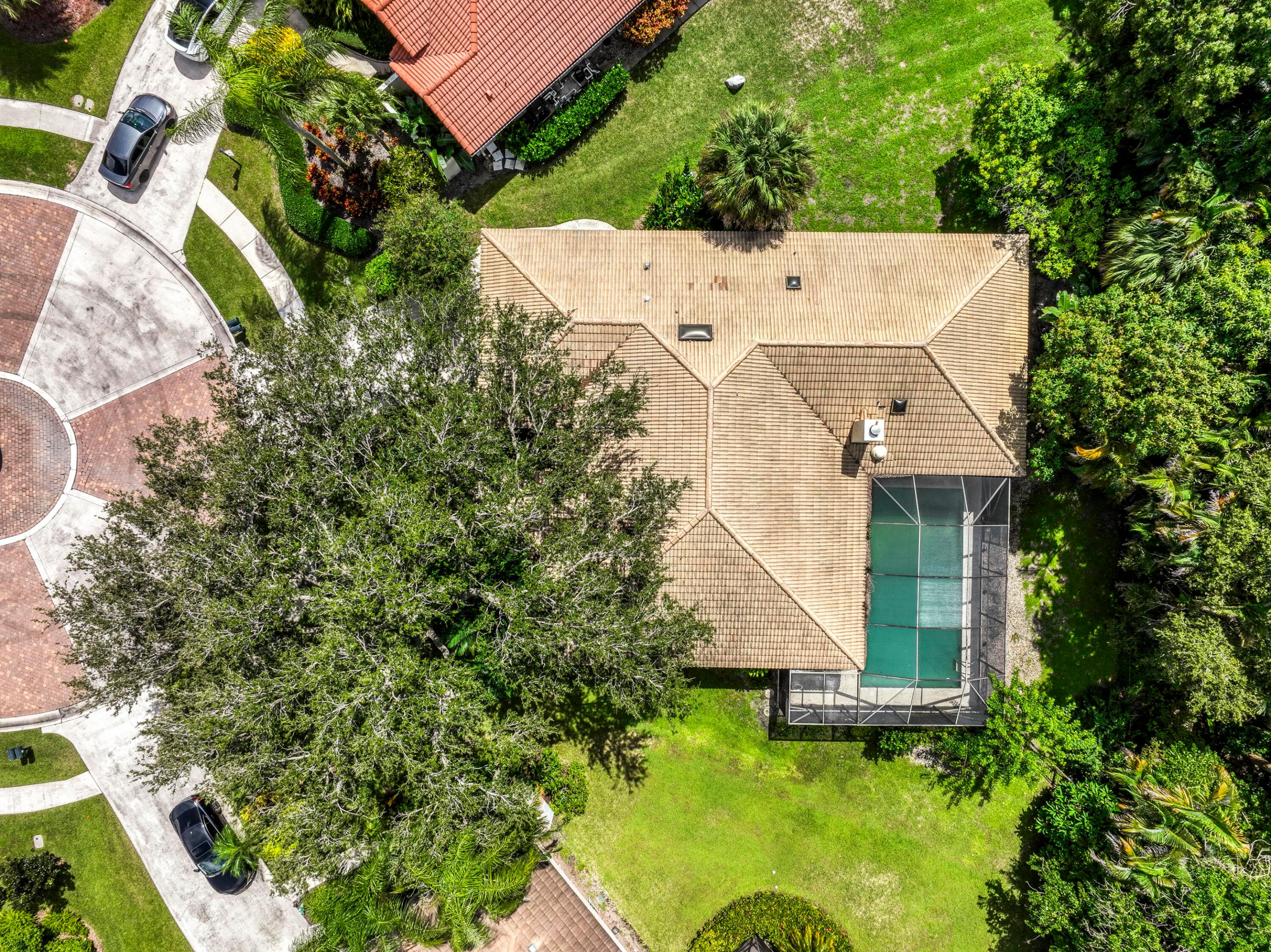 9260 Cypress Hollow Drive — photo