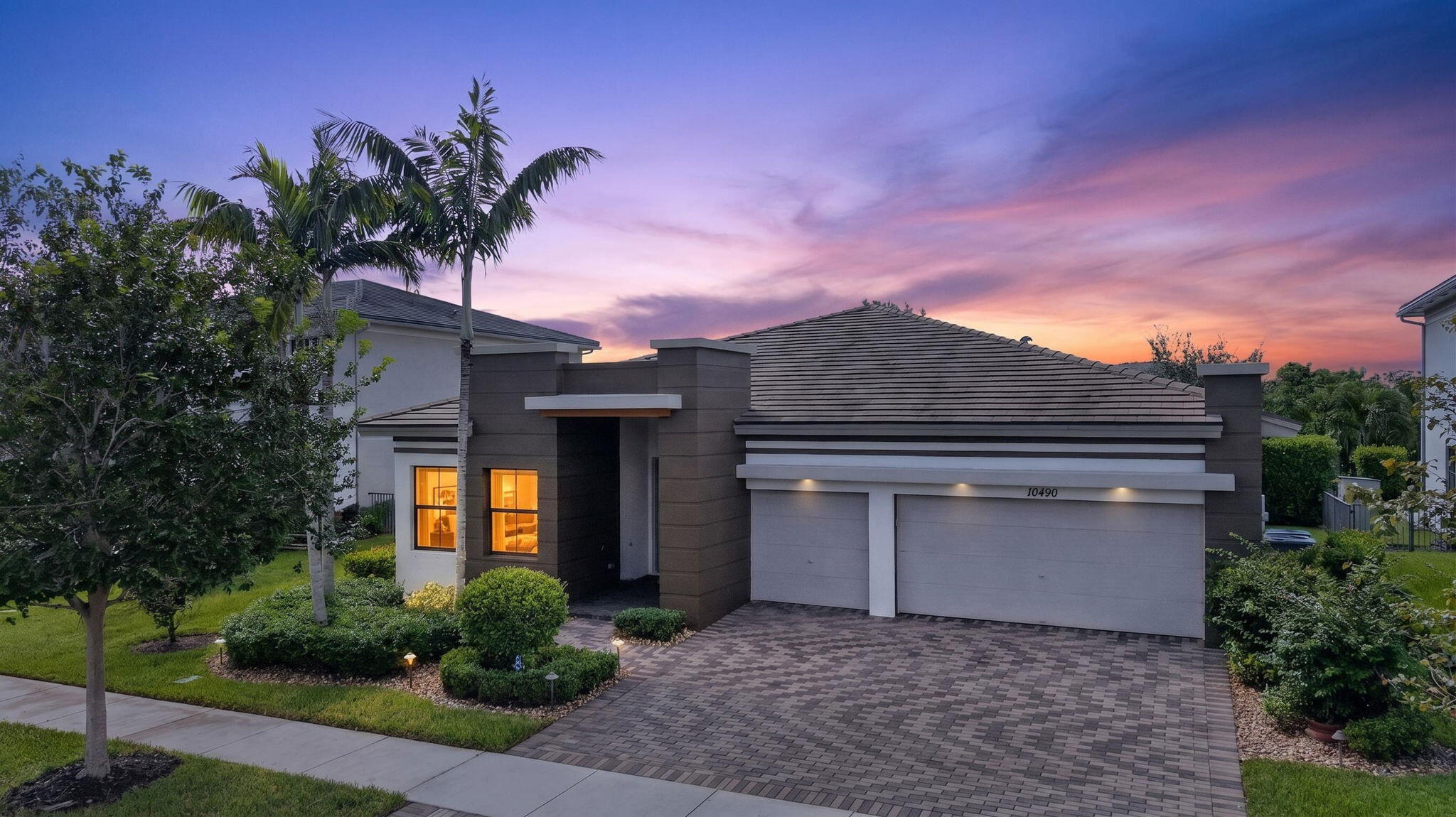 10490 S Lago Vista Circle — photo