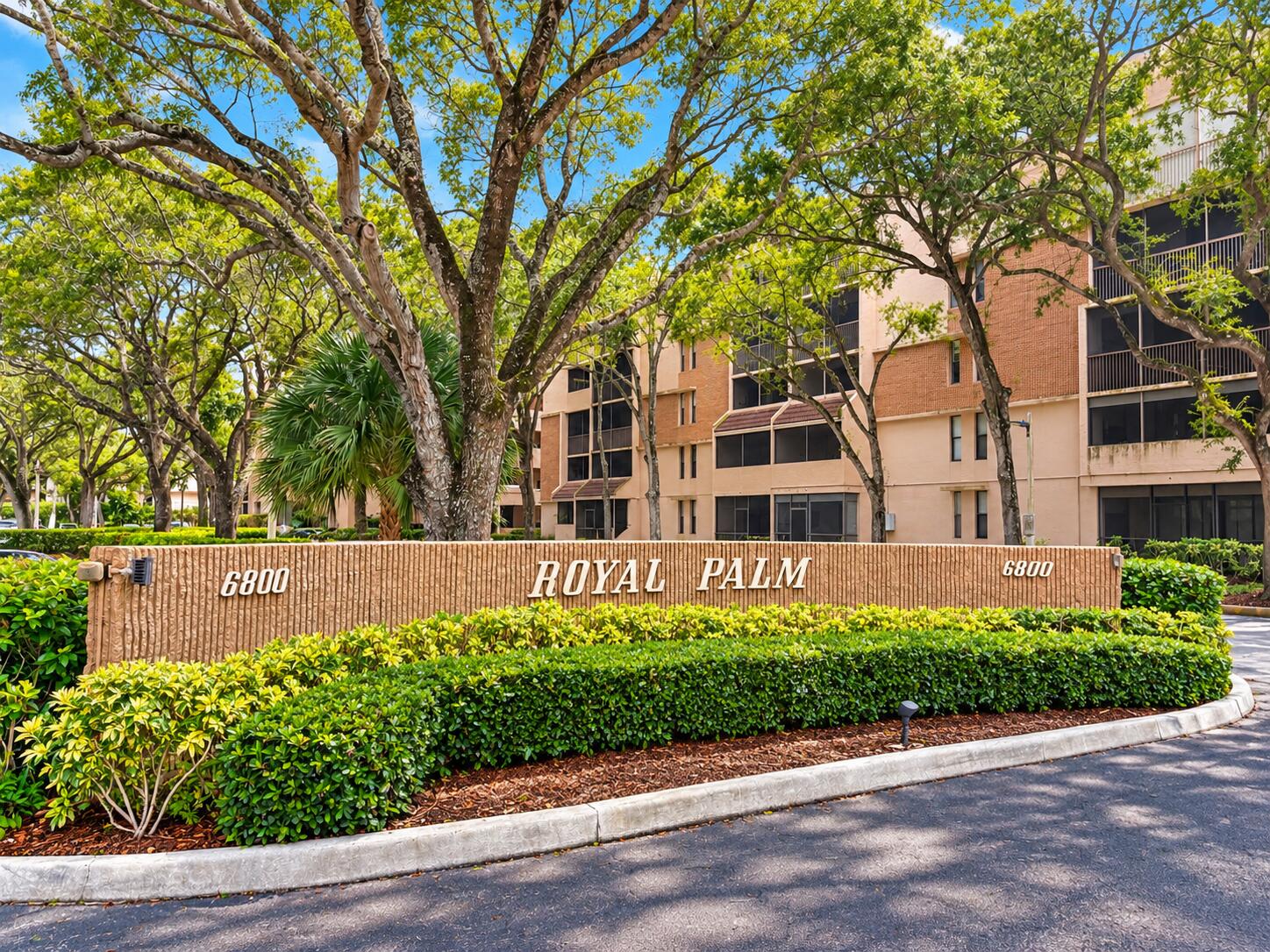 6800 Cypress Road 402 — photo