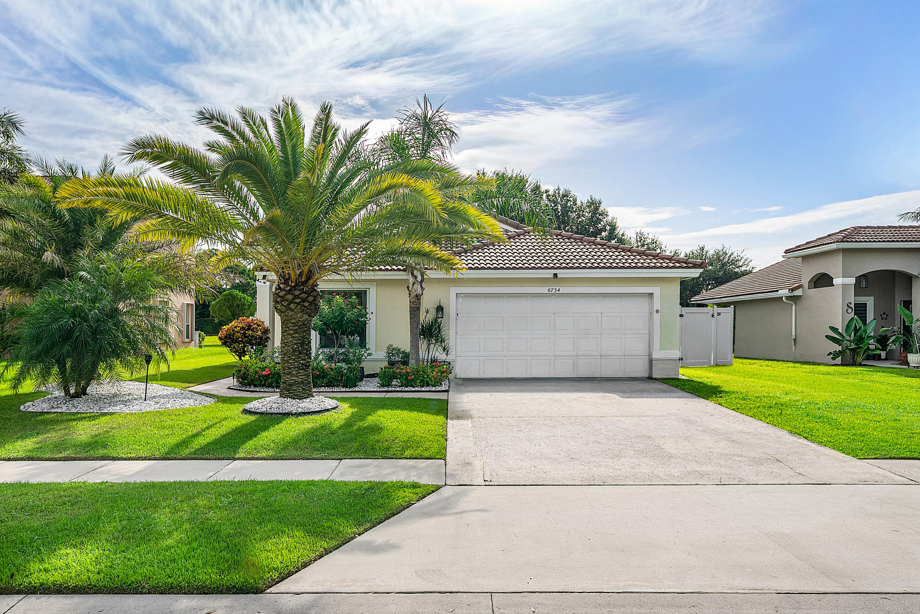 6734 Lake Nona Place — photo