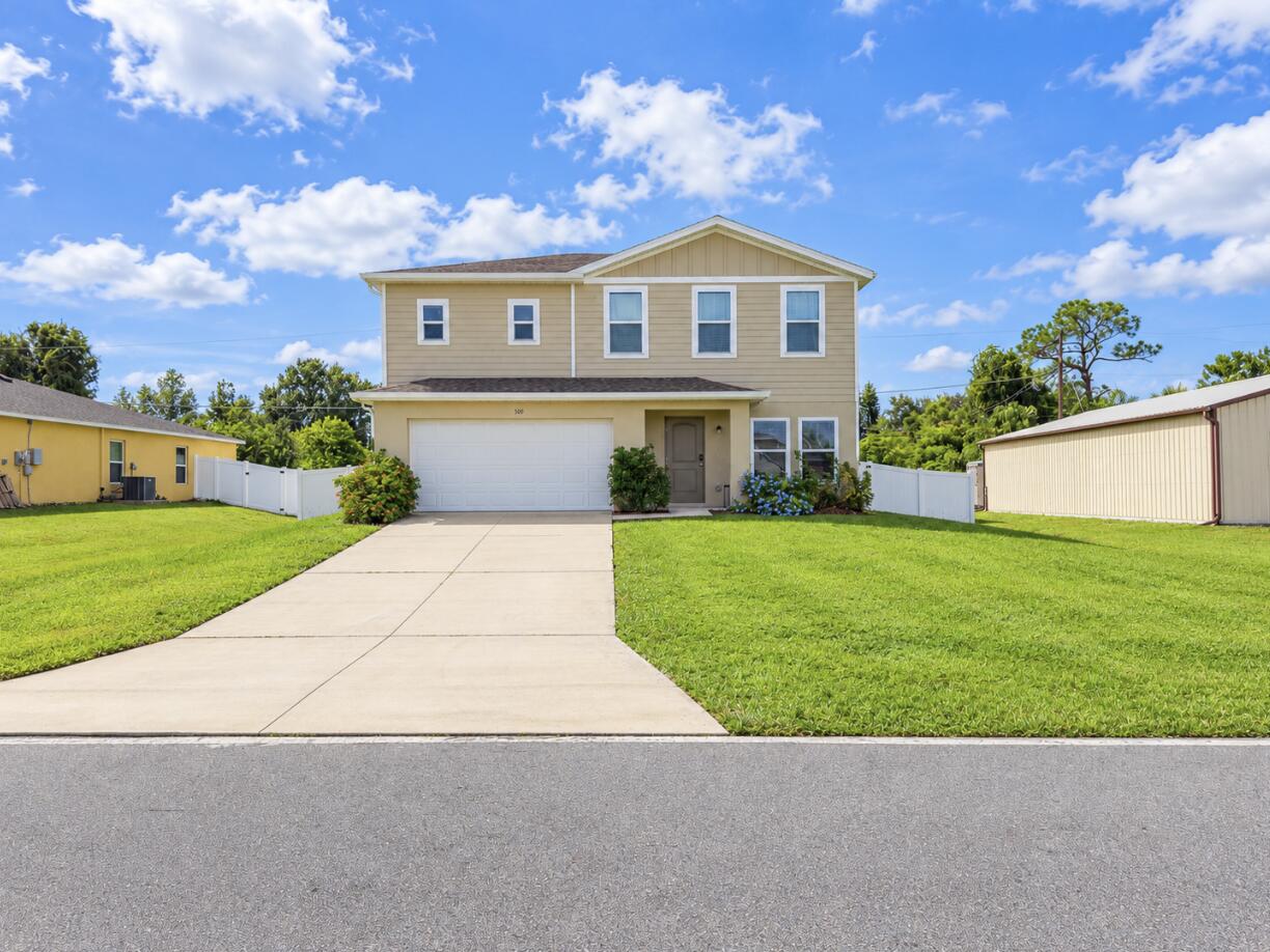 520 W Tarpon Boulevard NW — photo