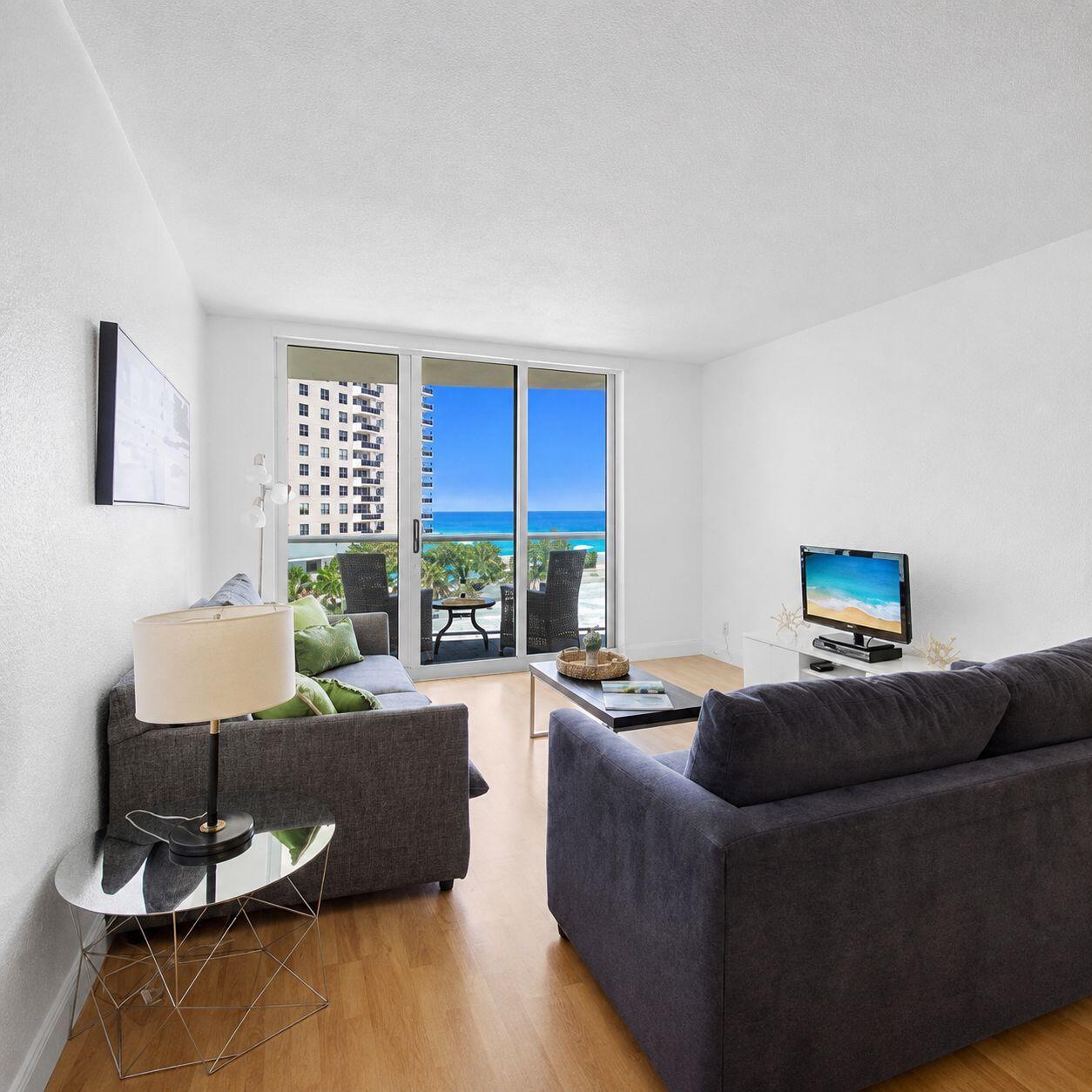 3801 S Ocean Drive 4Y — photo
