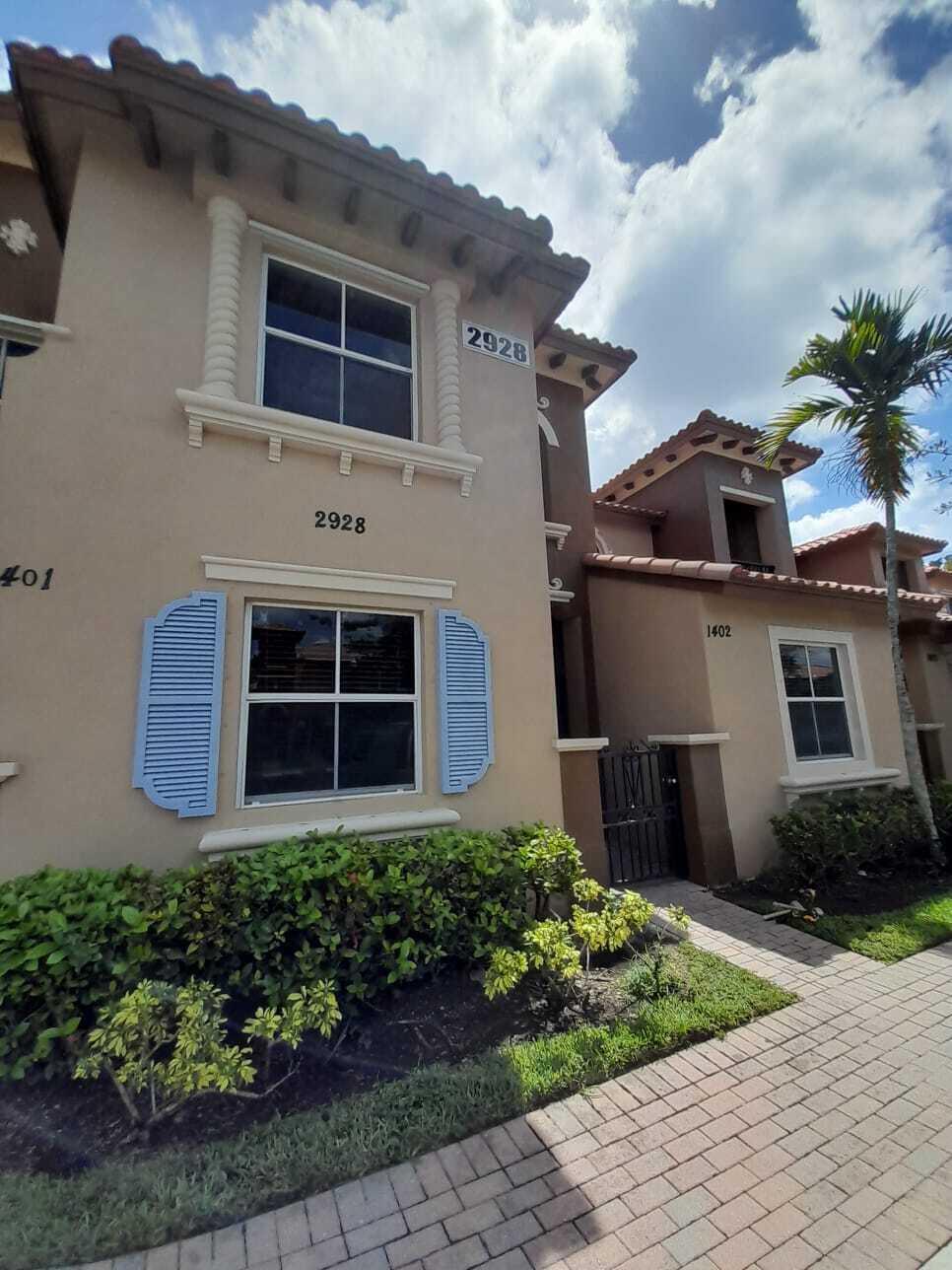 2928 Hidden Hills Road 1402 — photo