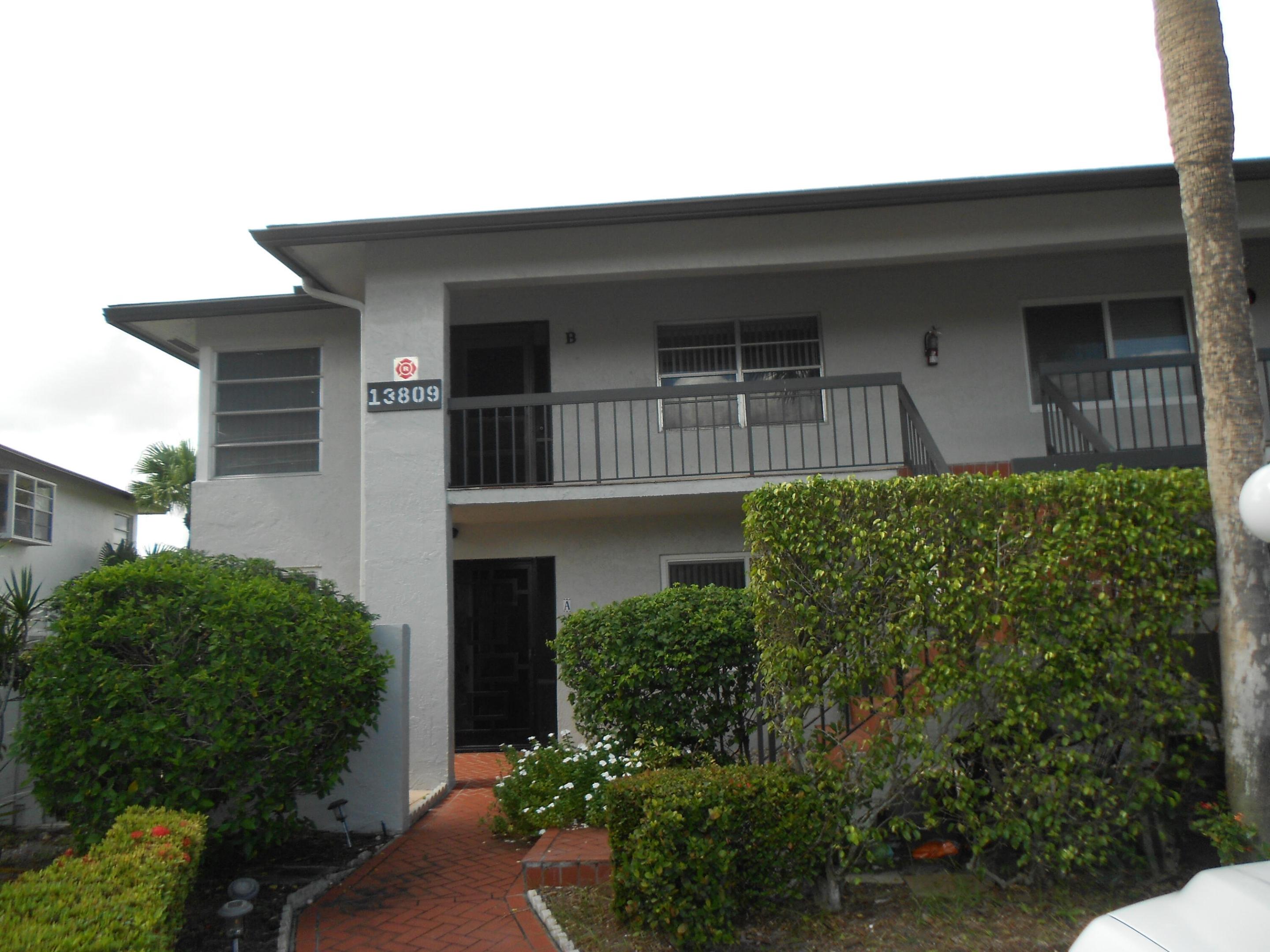 13809 Royal Palm Court B — photo