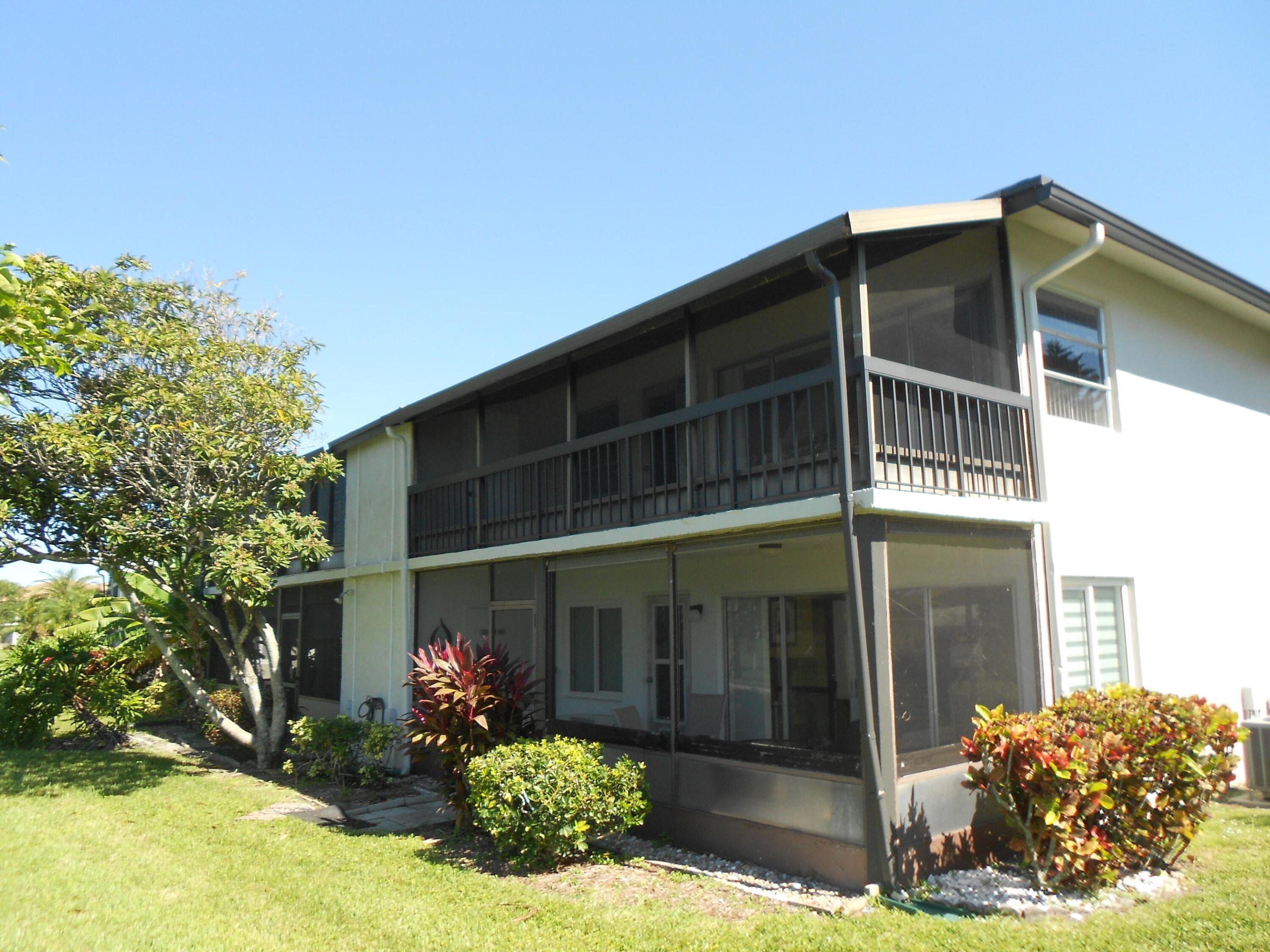 13809 Royal Palm Court — photo