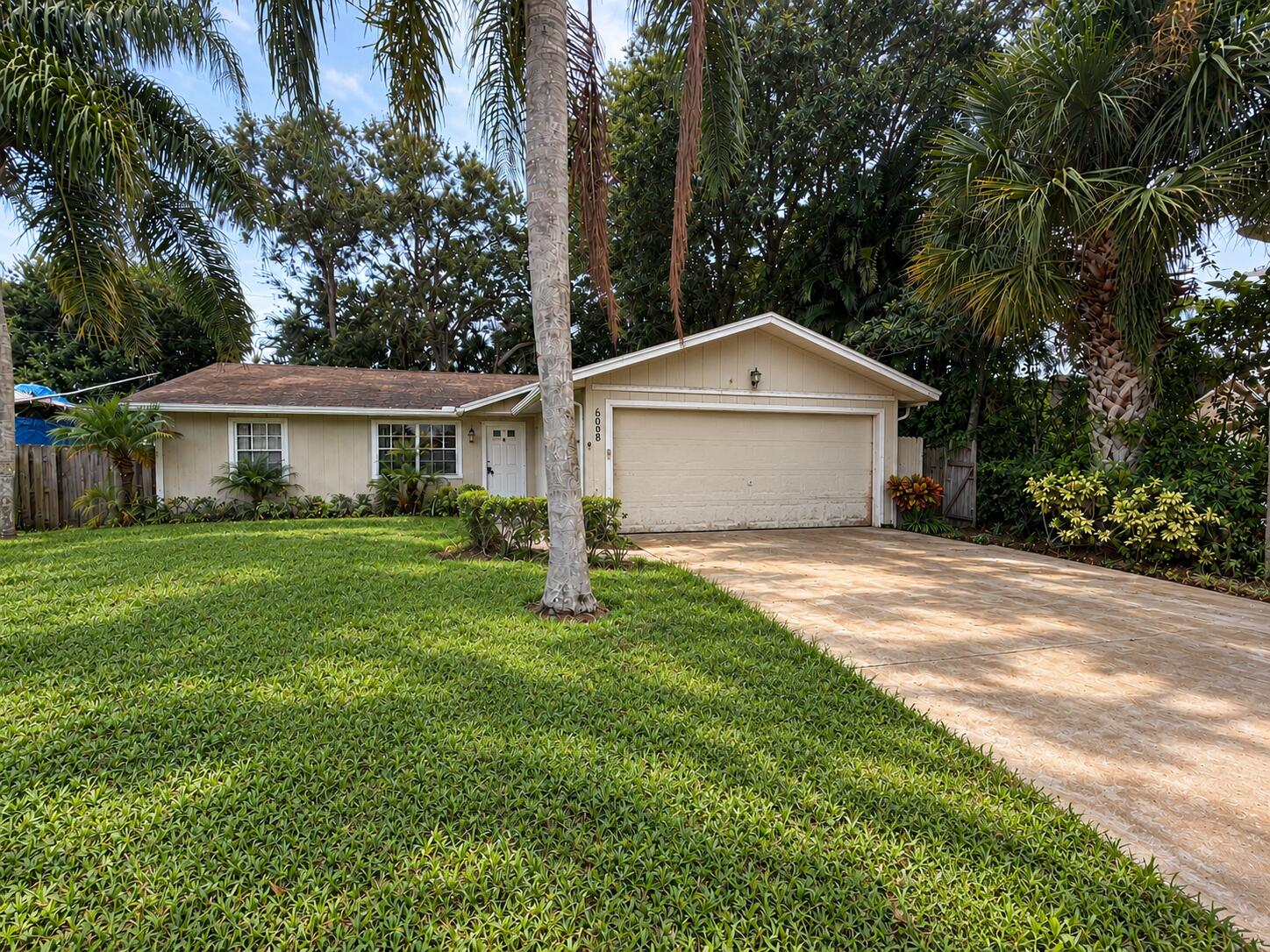6088 Felter Street — photo