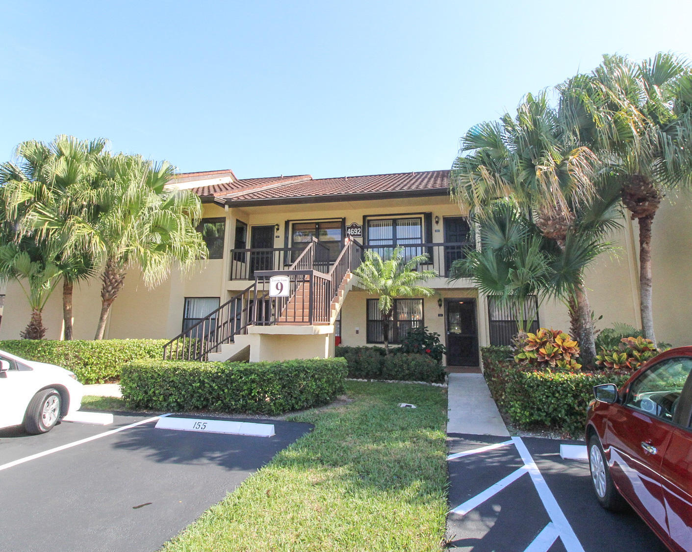 4692 Lucerne Lakes Boulevard E 104 — photo