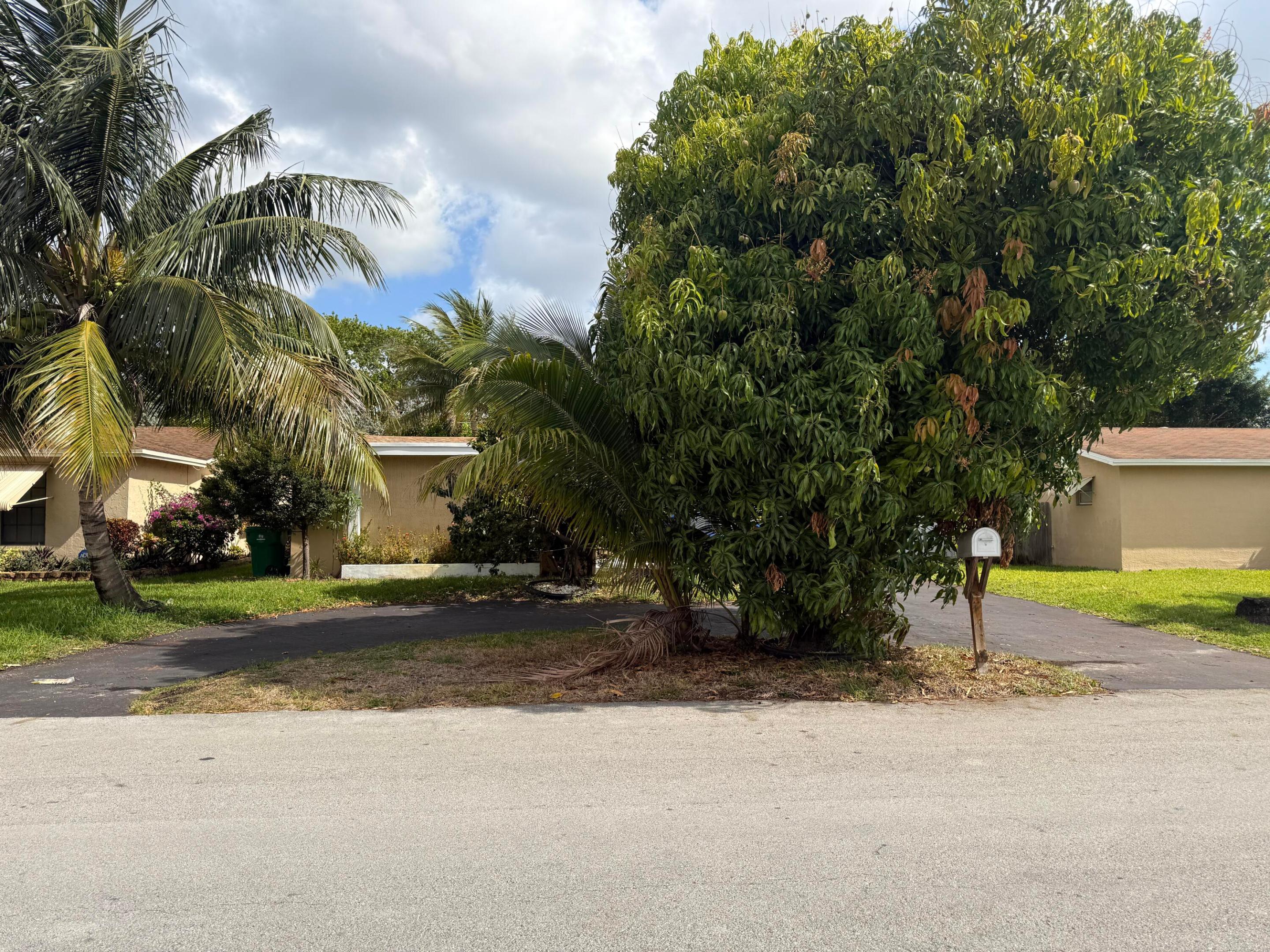 8849 W Long Acre Drive — photo