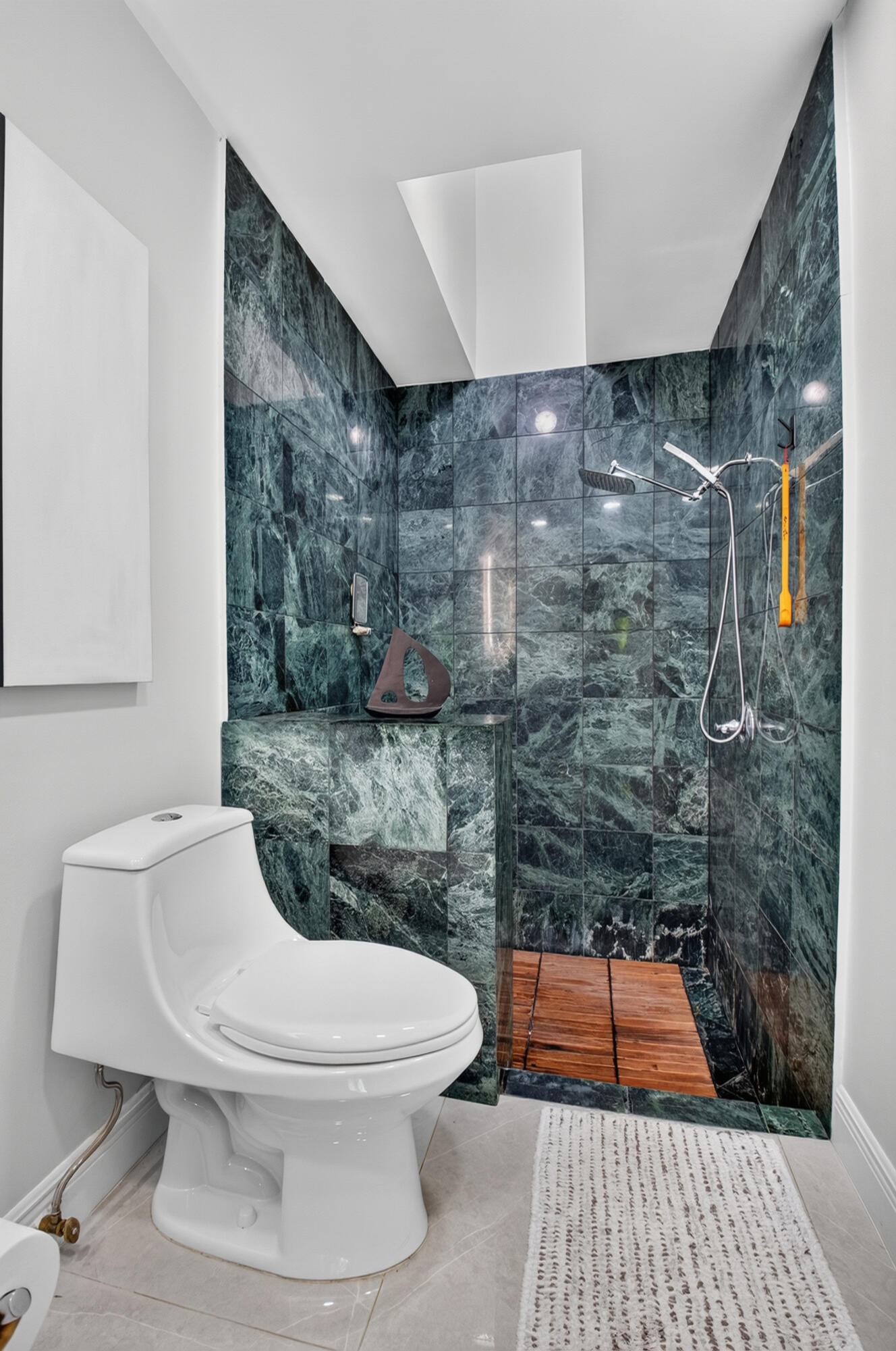 9767 Erica Court — photo
