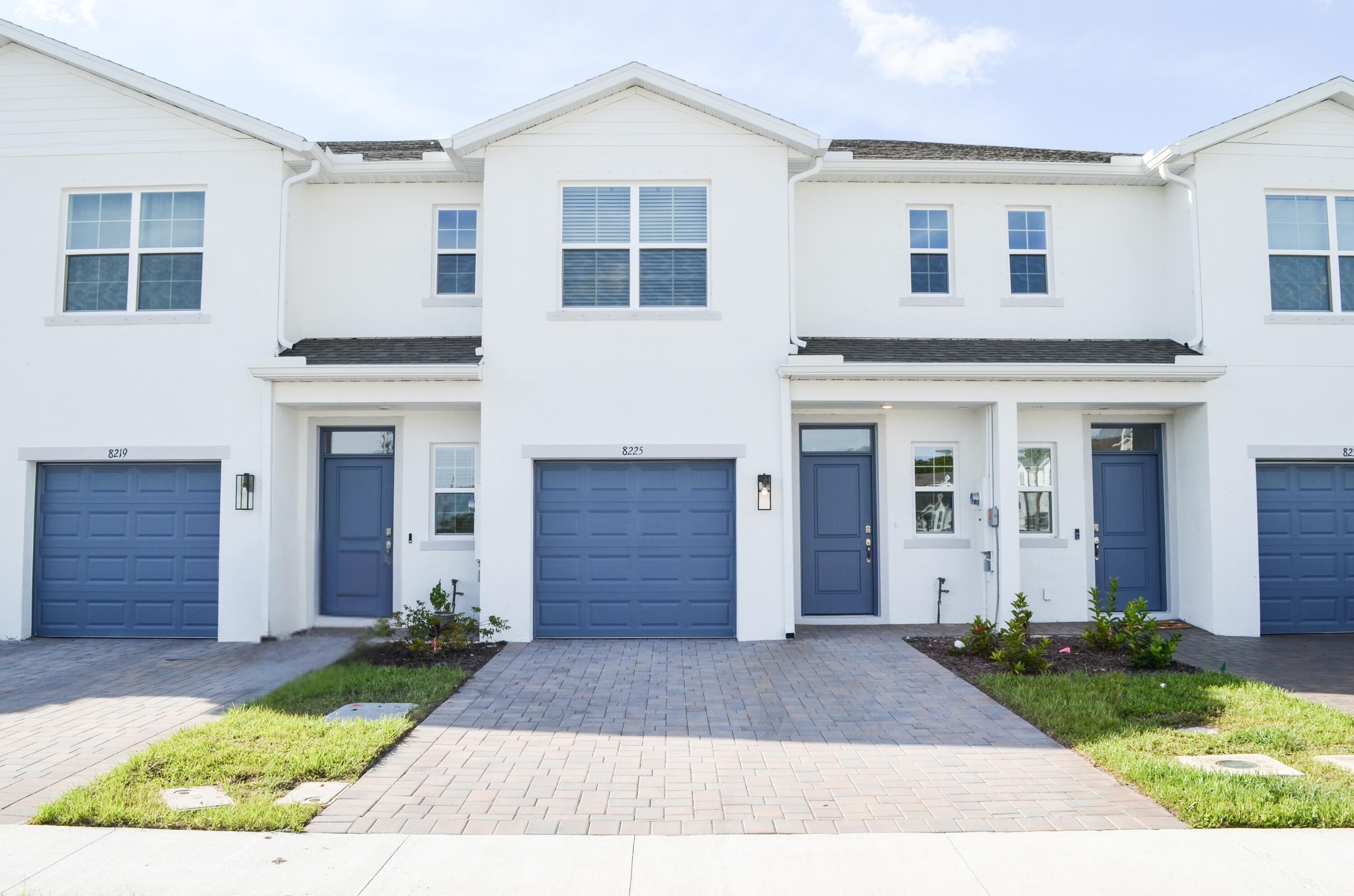 8225 Everly Preserve Drive — photo