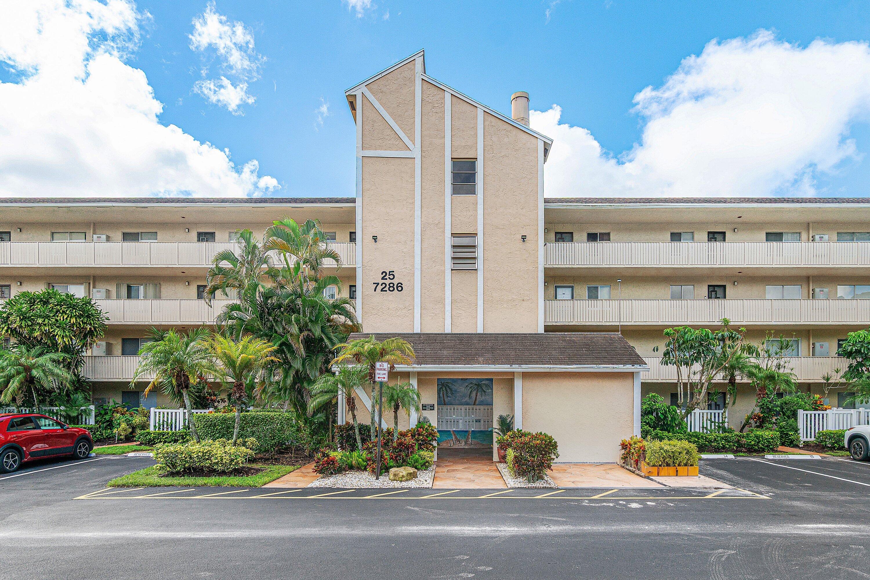 7286 Huntington Lane 108 — photo