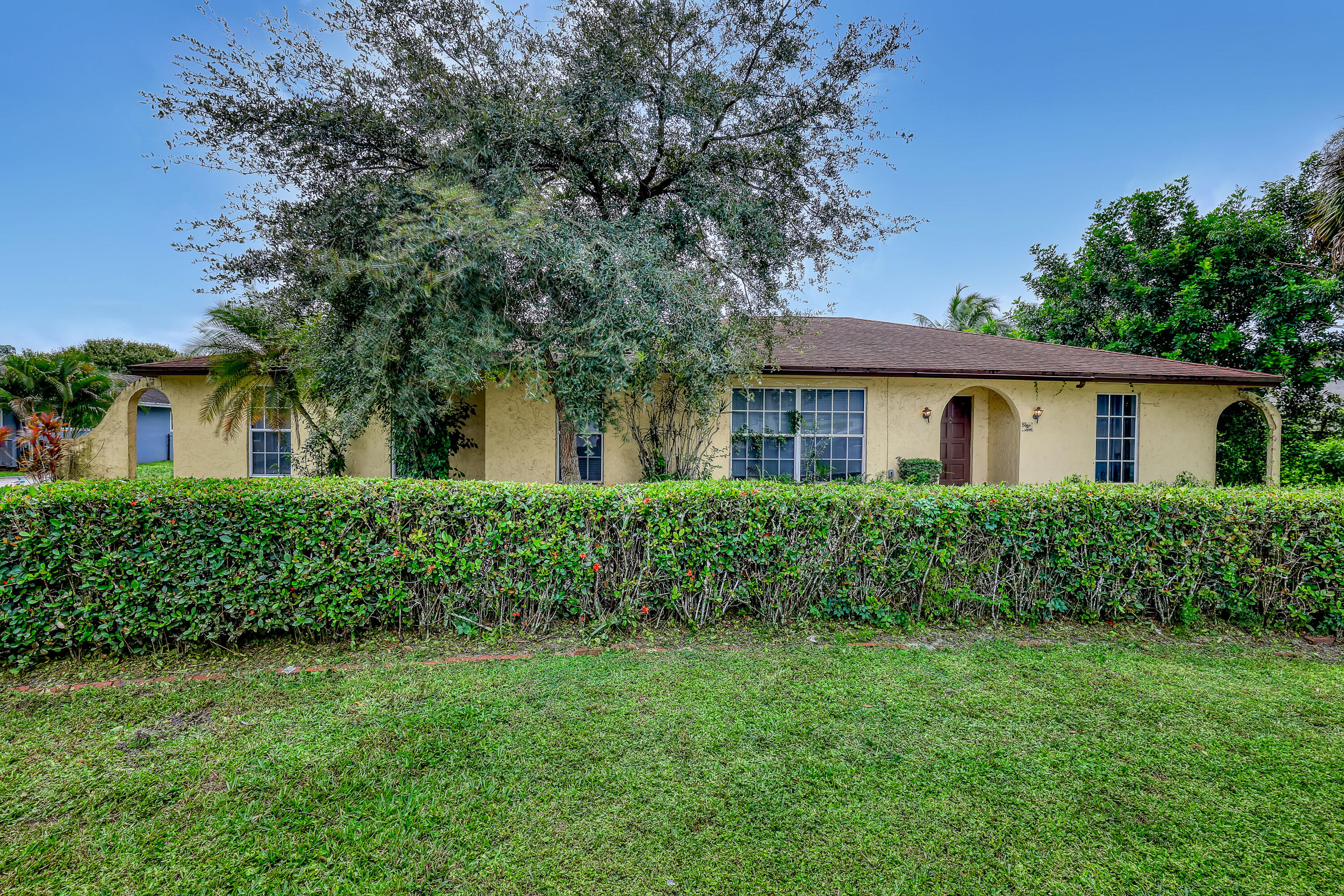 110 Meadowlark Drive — photo