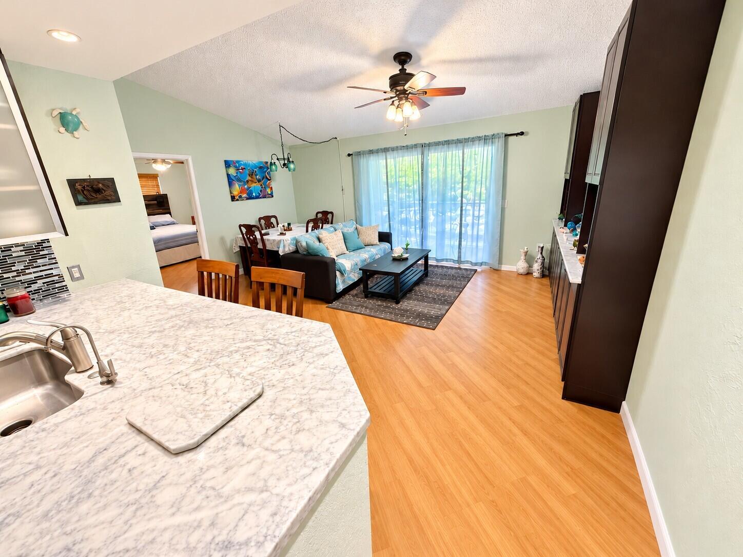 401 SE 10th Street B201 — photo