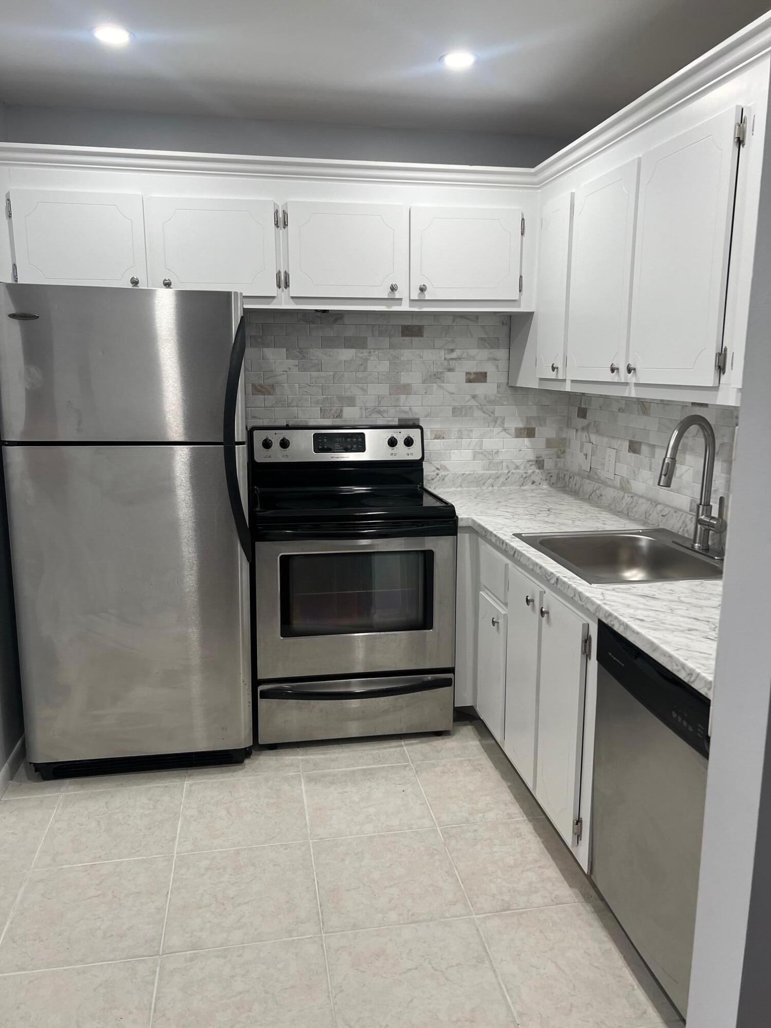 359 Preston I 359 — photo