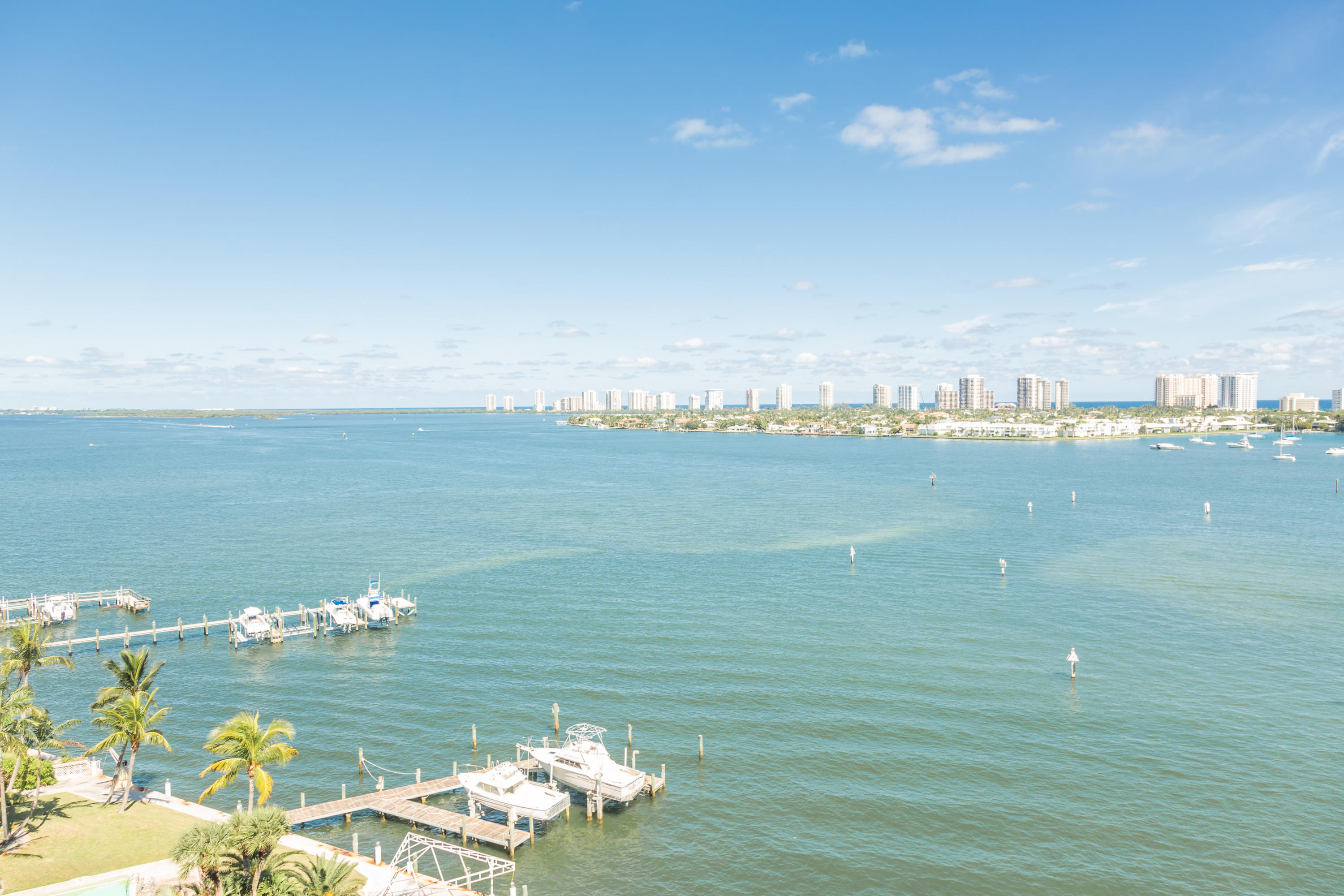 2650 Lake Shore Drive Unit 805 — photo