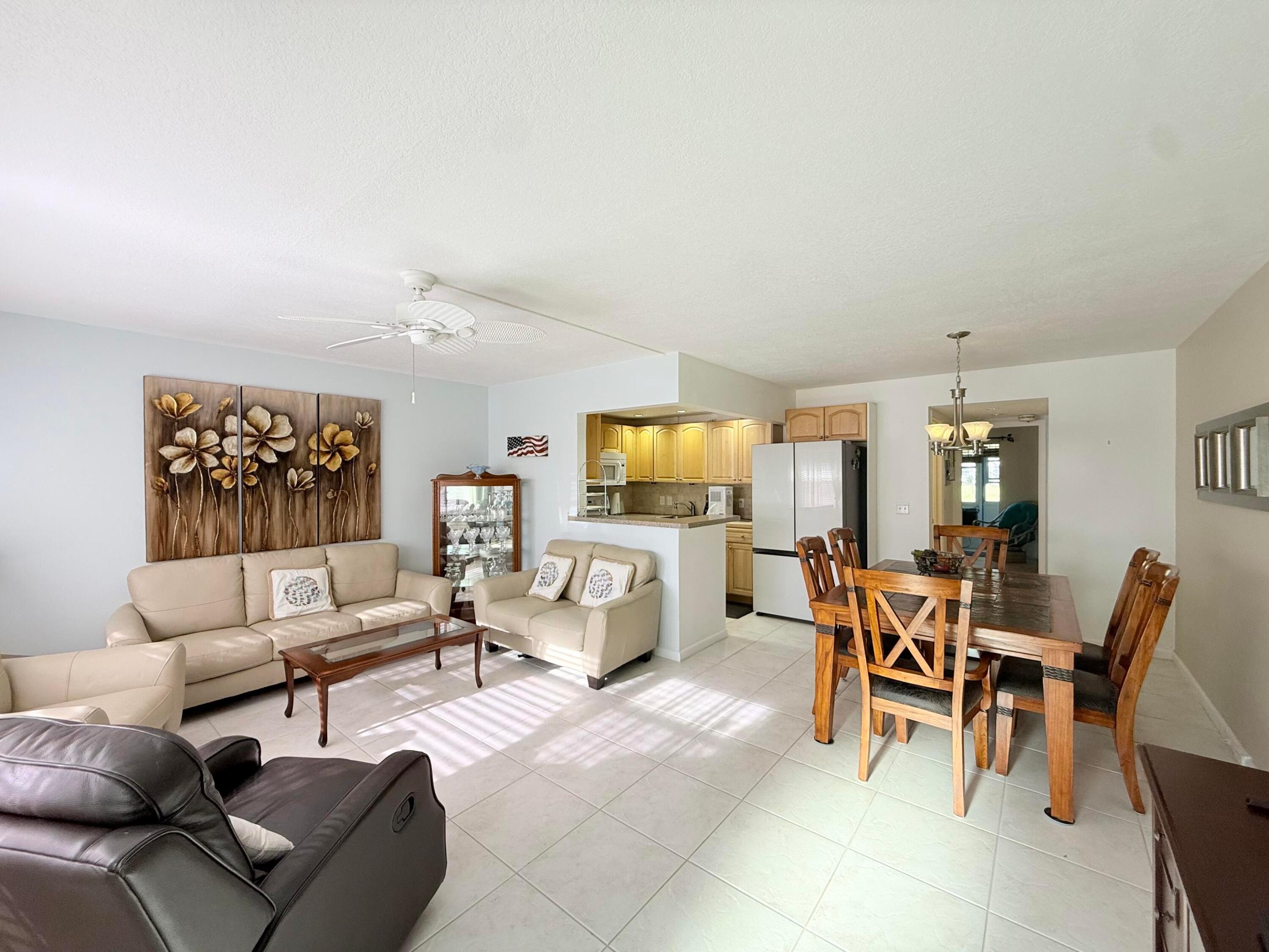 43 Tilford C — photo