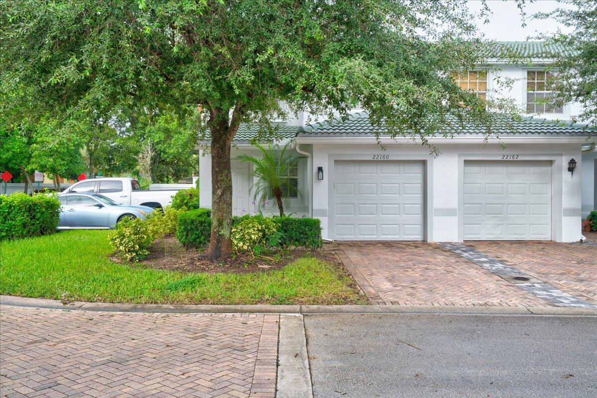 22160 Majestic Woods Way — photo