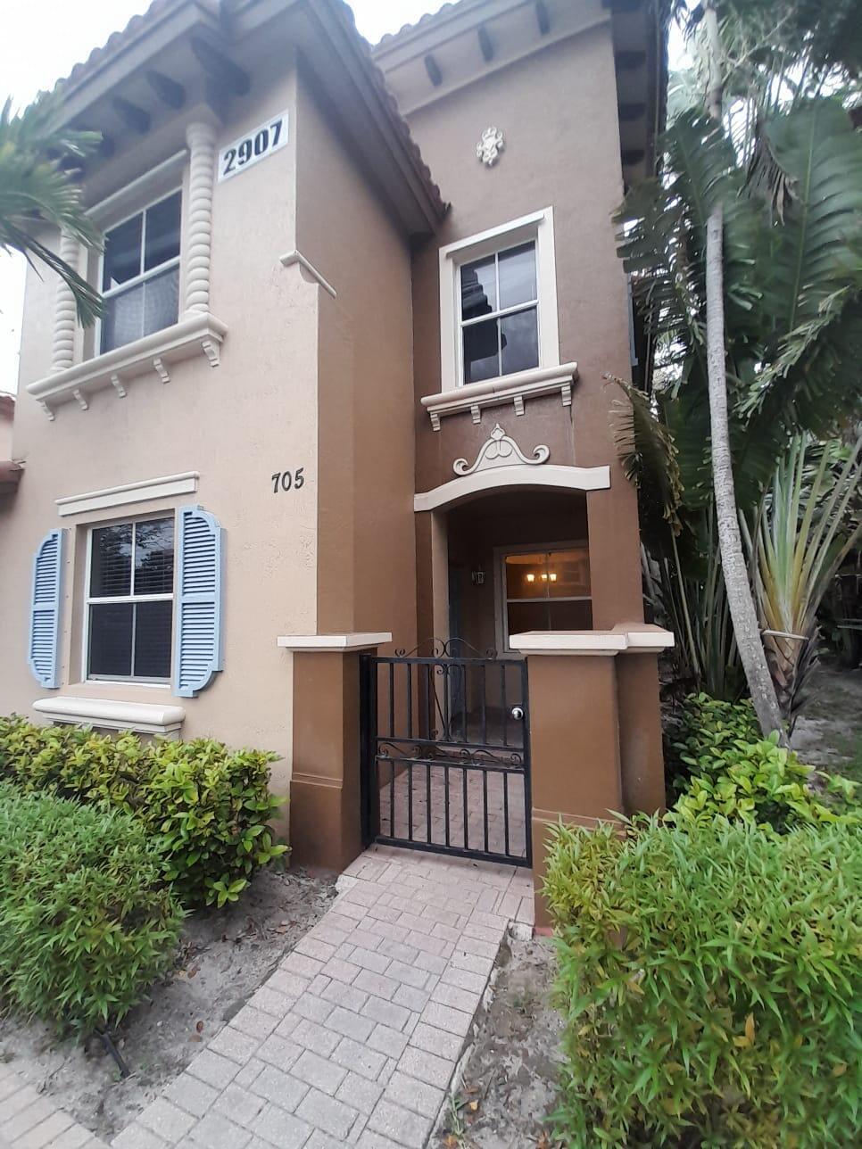 2907 Hope Valley Street 705 — photo