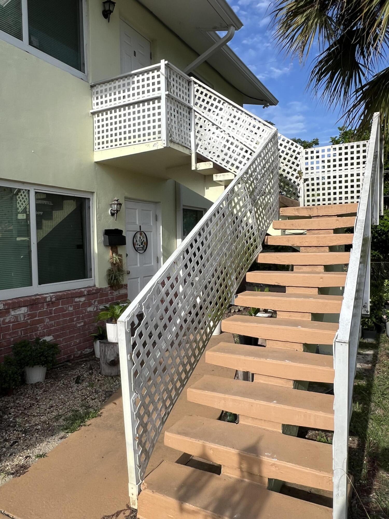 1775 Highland Avenue Unit 4 — photo