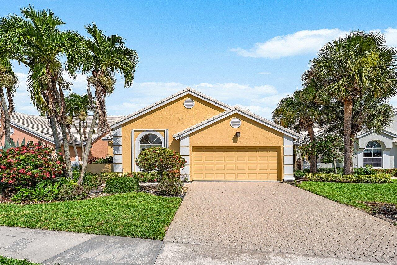 8288 Horseshoe Bay Road — photo