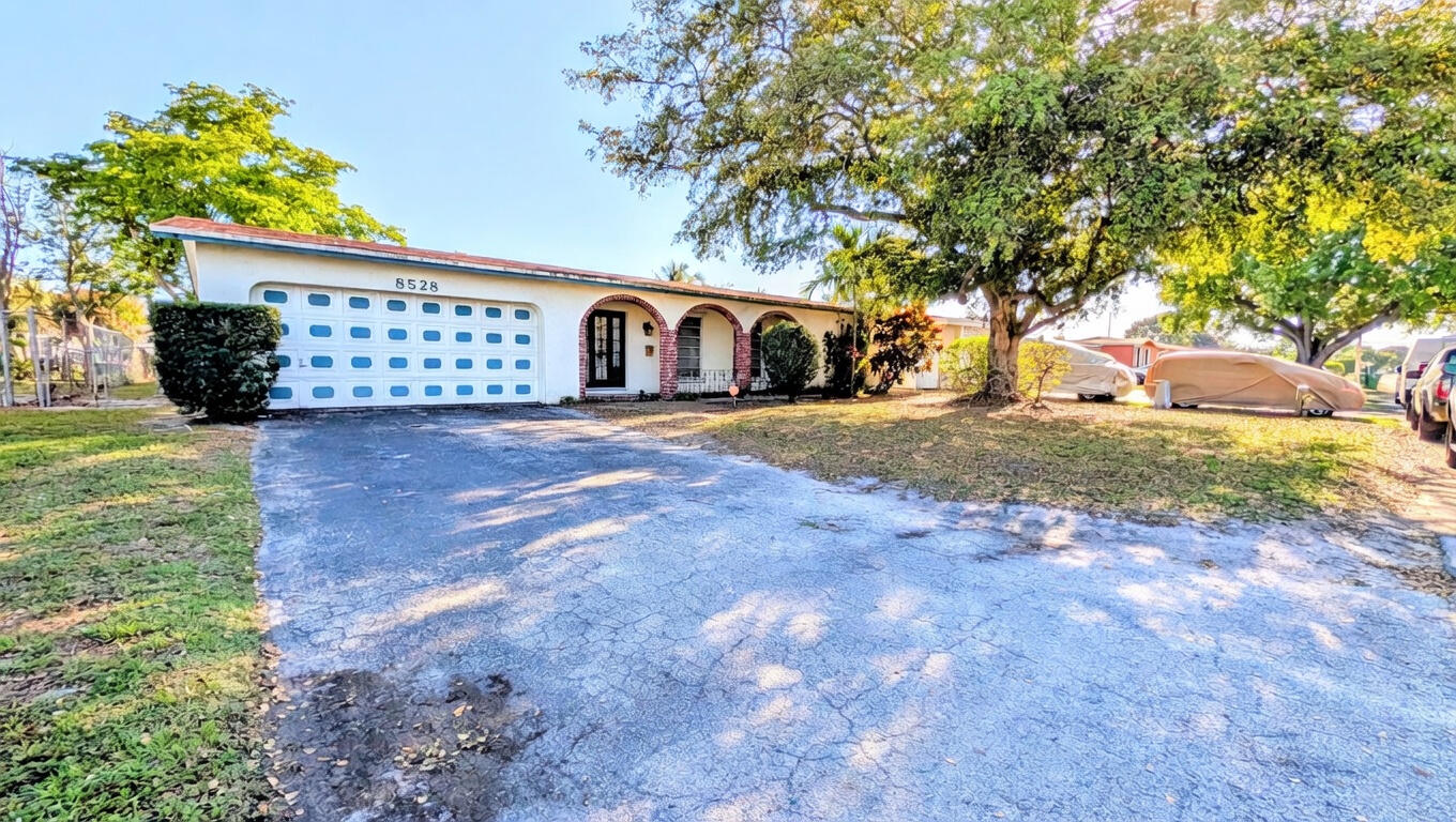 8528 Windsor Drive — photo