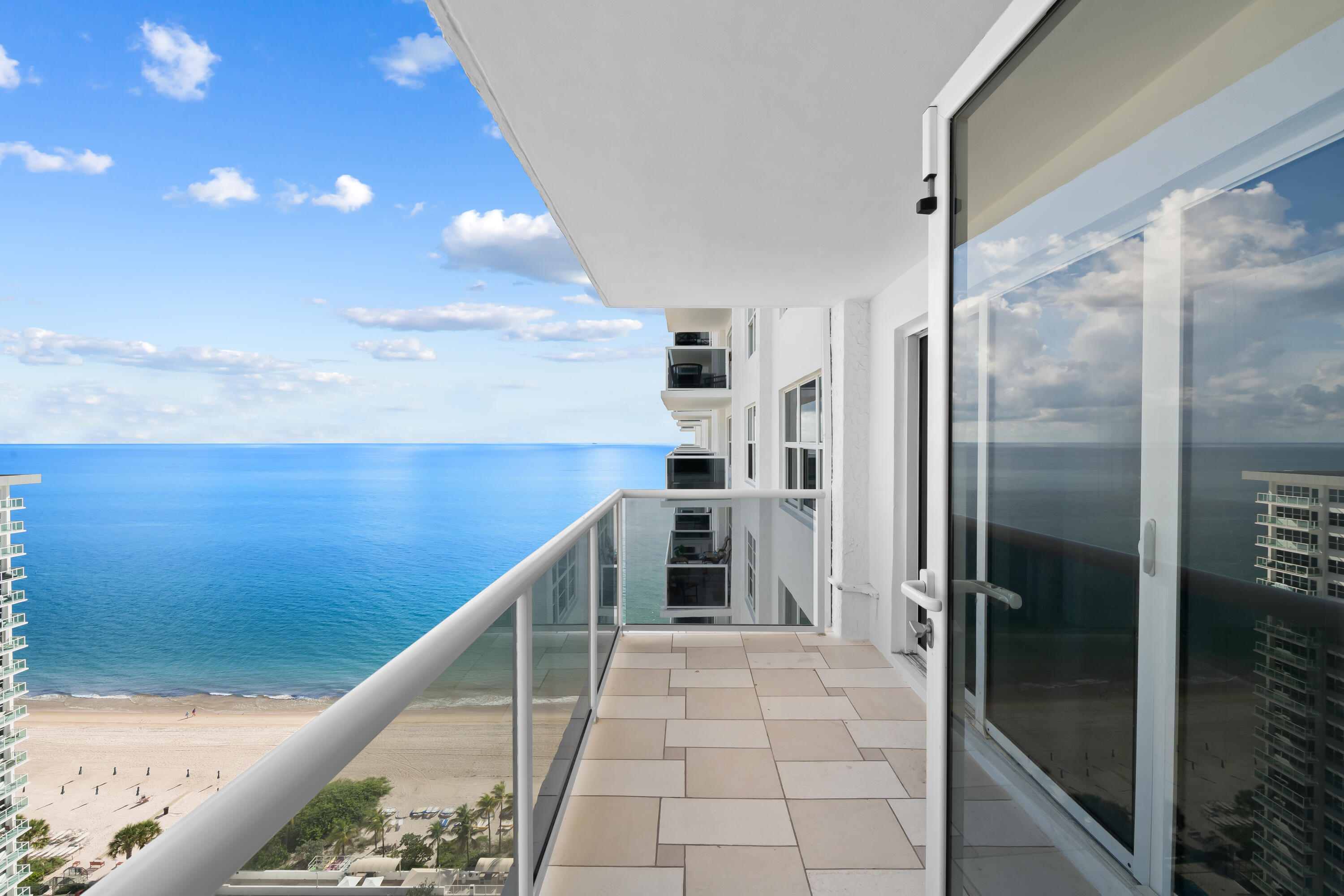 3500 Galt Ocean Drive Unit 2212a — photo