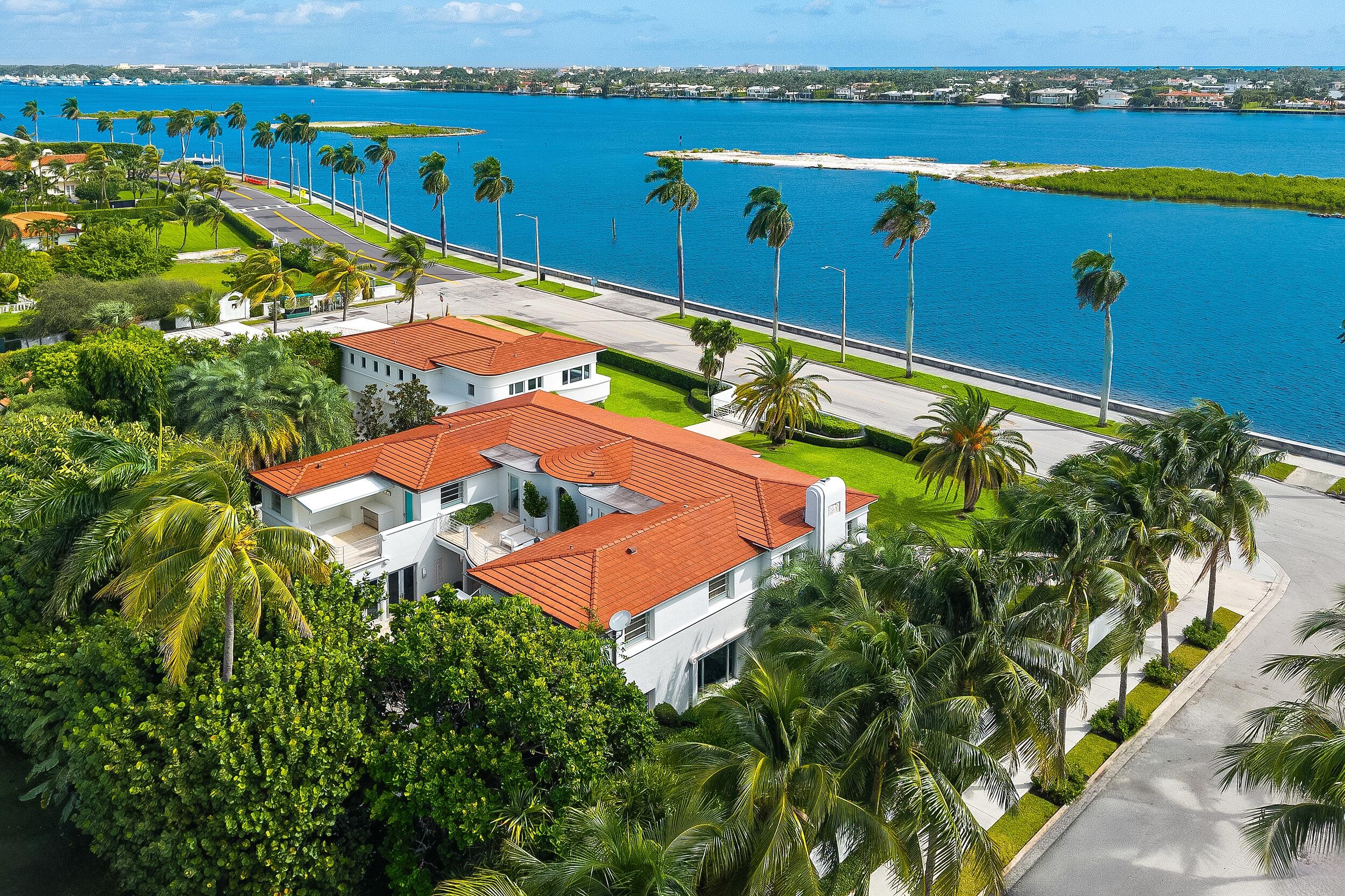 2631 S Flagler Drive — photo