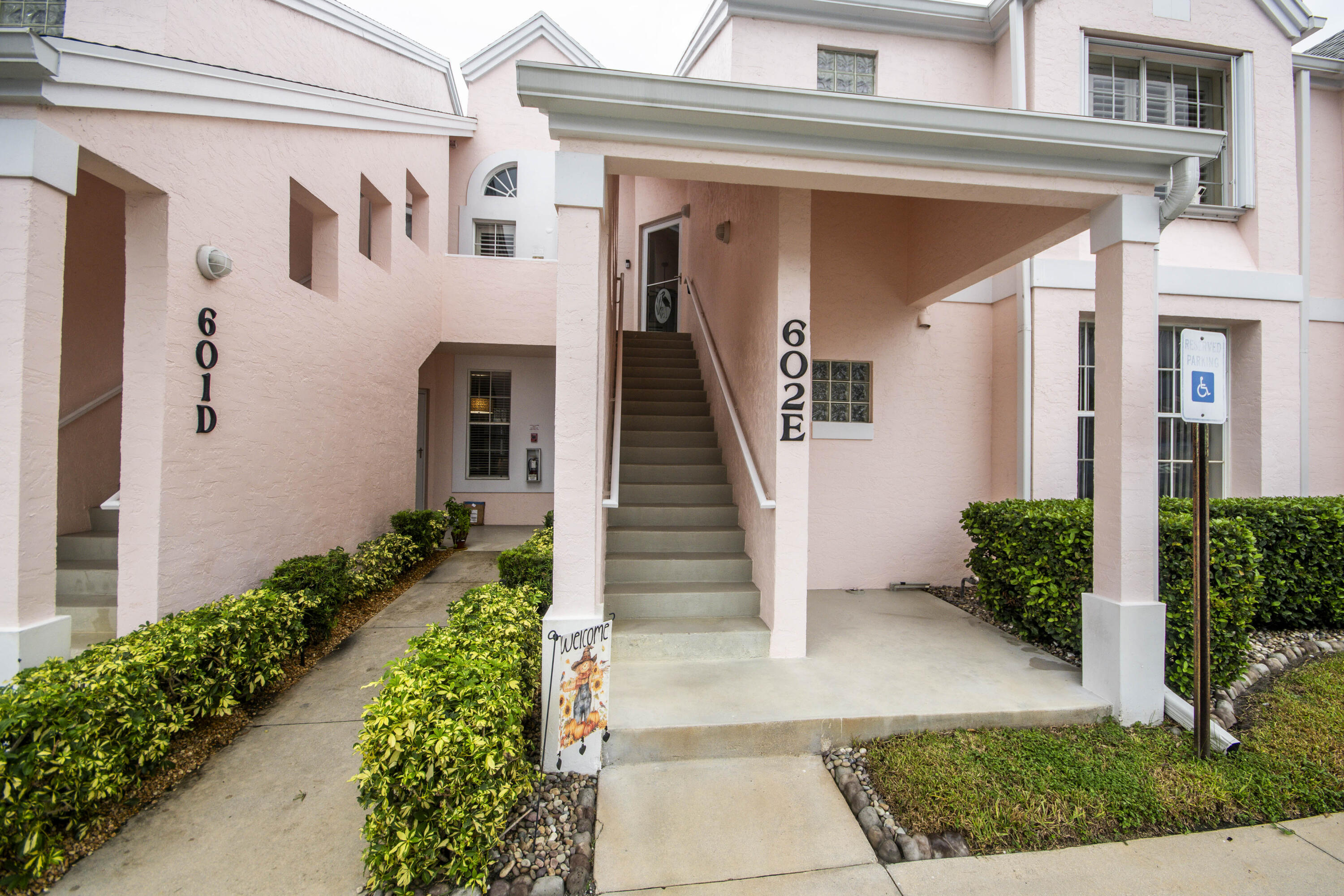 602 Muirfield Court 602E — photo